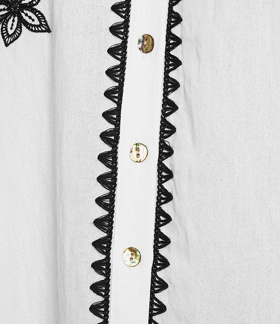 Tru Luxe Jeans Crochet Stitch Embroidered 3/4 Sleeve Button Front Shirt Product Image
