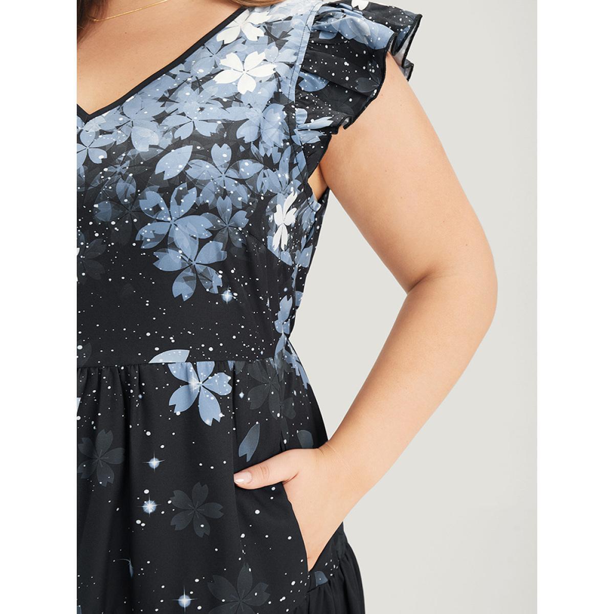 Plus Size Pixel Flower Pocket Cap Sleeve Layered Hem Dress BlackFlower Women Elegant Tiered V-neck Cap Sleeve Curvy Knee Dress BloomChic 12/L Product Image