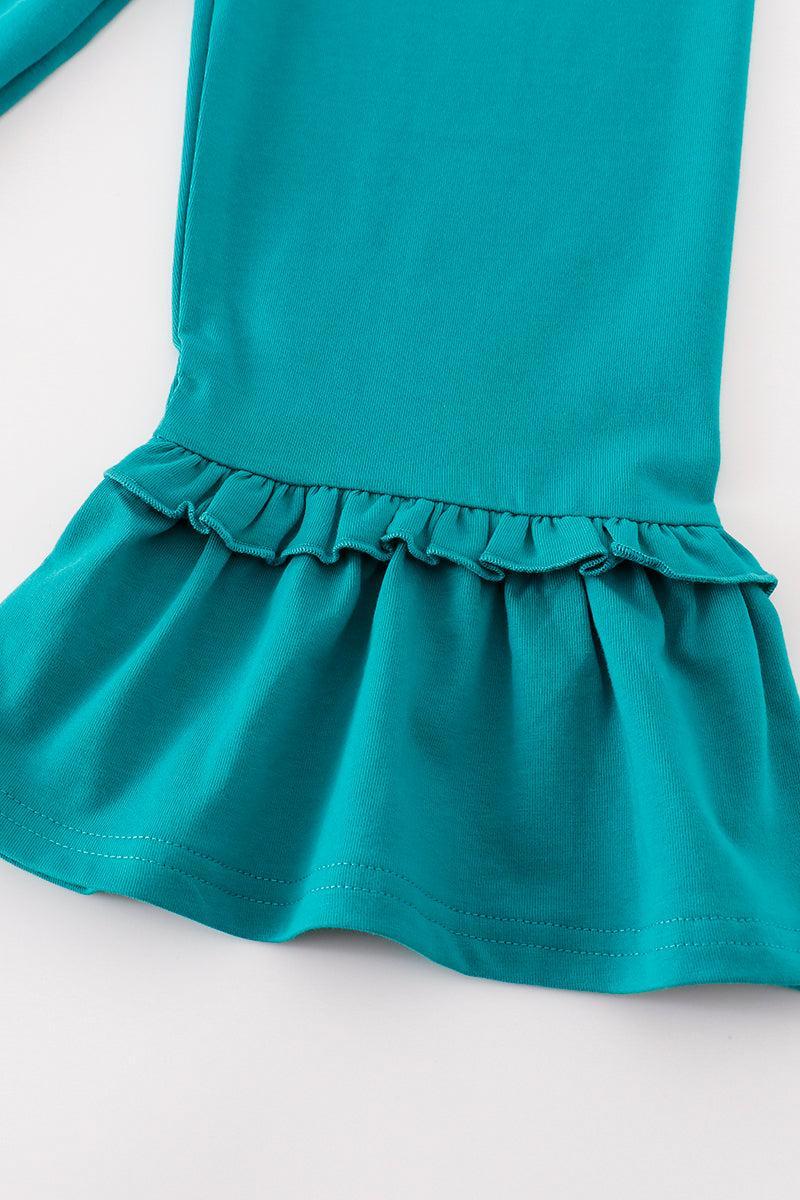 Platinum Green ruffle pants Product Image