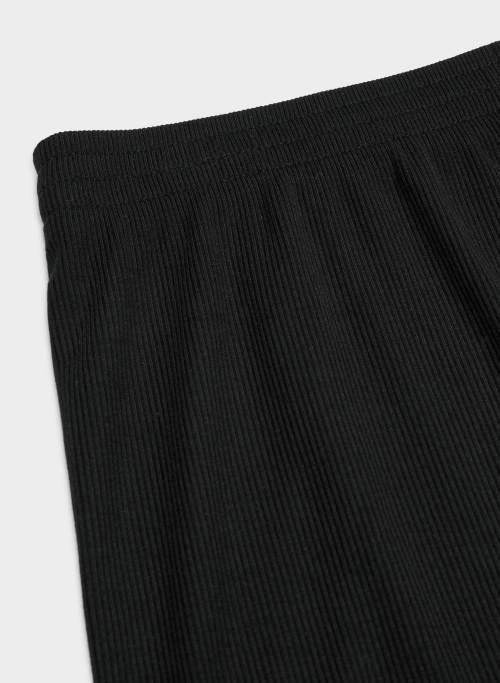 luxe lounge tomorrow cropped pant Product Image