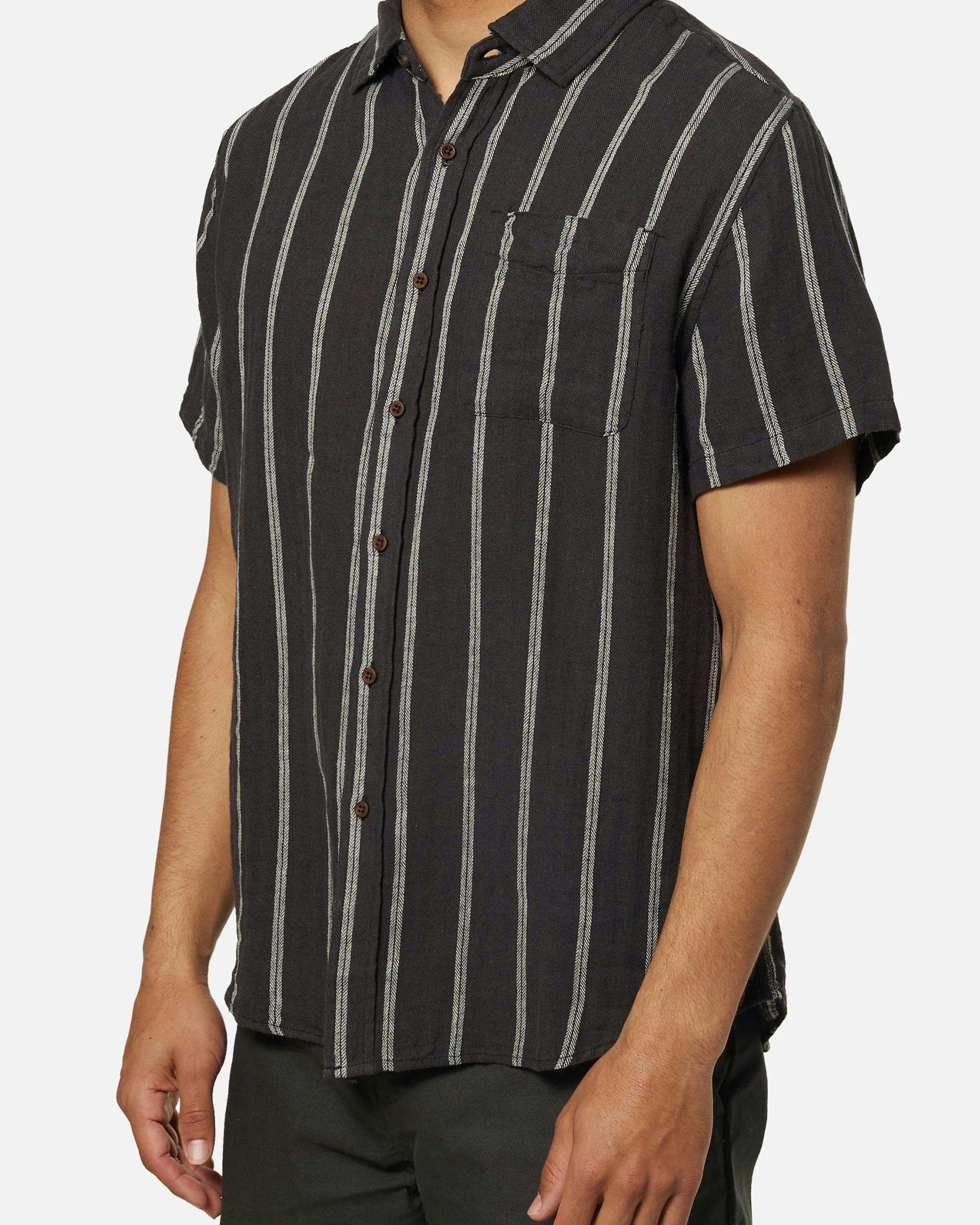 Alan Short Sleeve Shirt Product Image