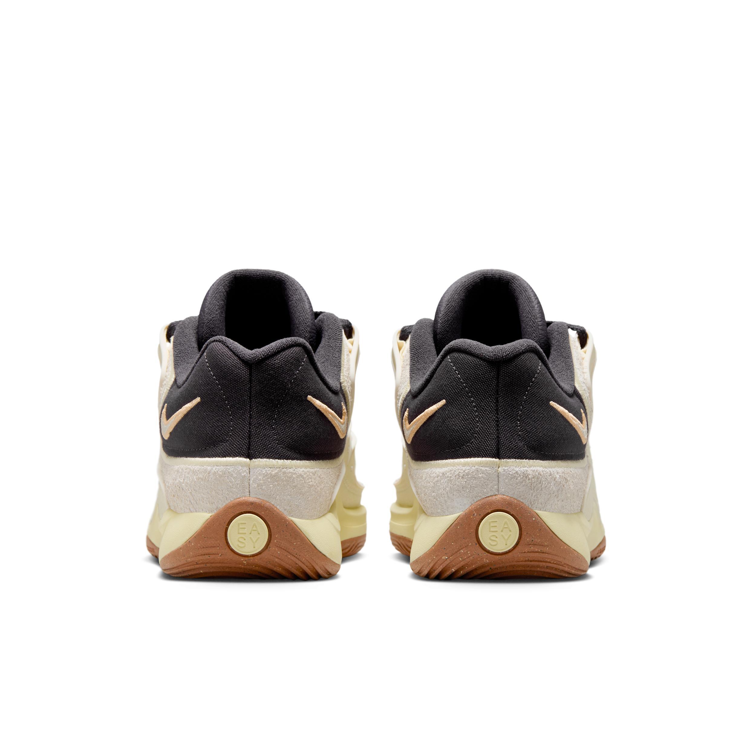 Nike Men's KD18 "Beyond the Game" Basketball Shoes Product Image
