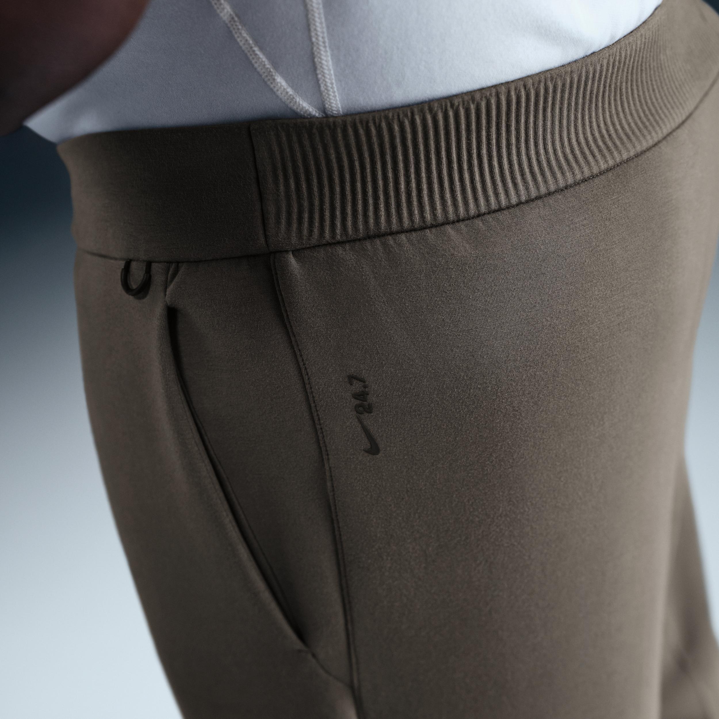 Nike Men's 24.7 ImpossiblySoft Dri-FIT Pants Product Image