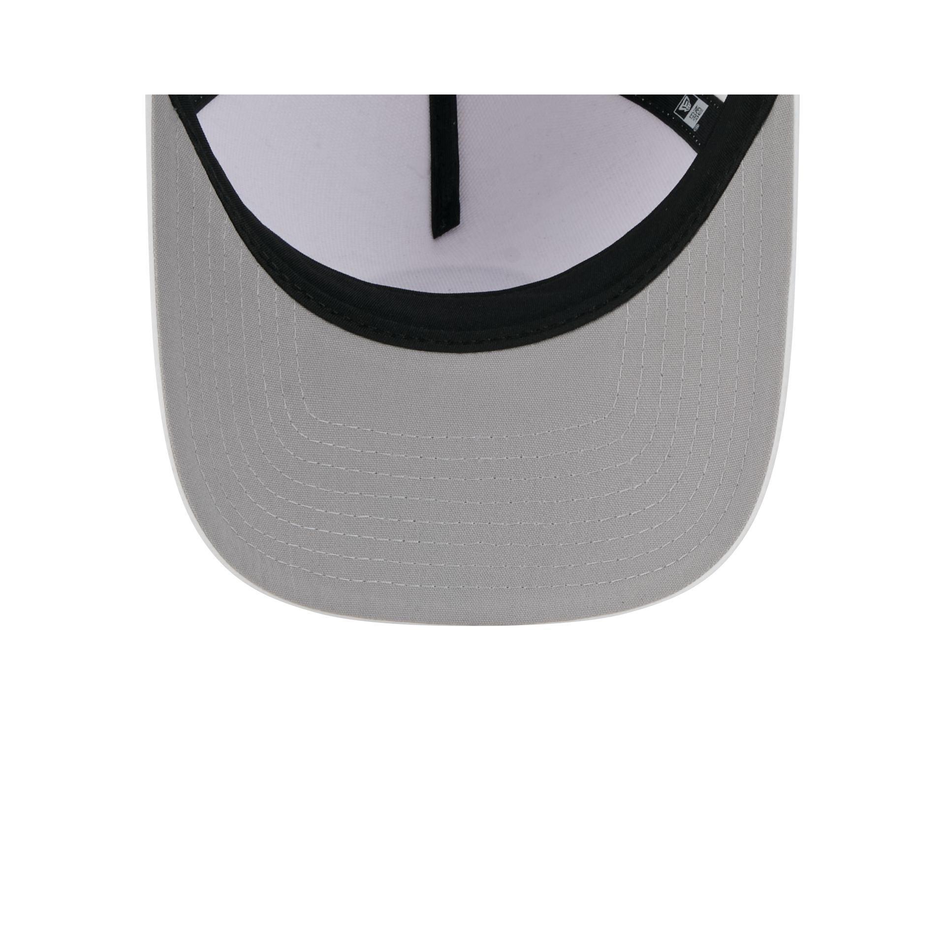 Crushers GC White 9FORTY M-Crown Snapback Hat Male Product Image