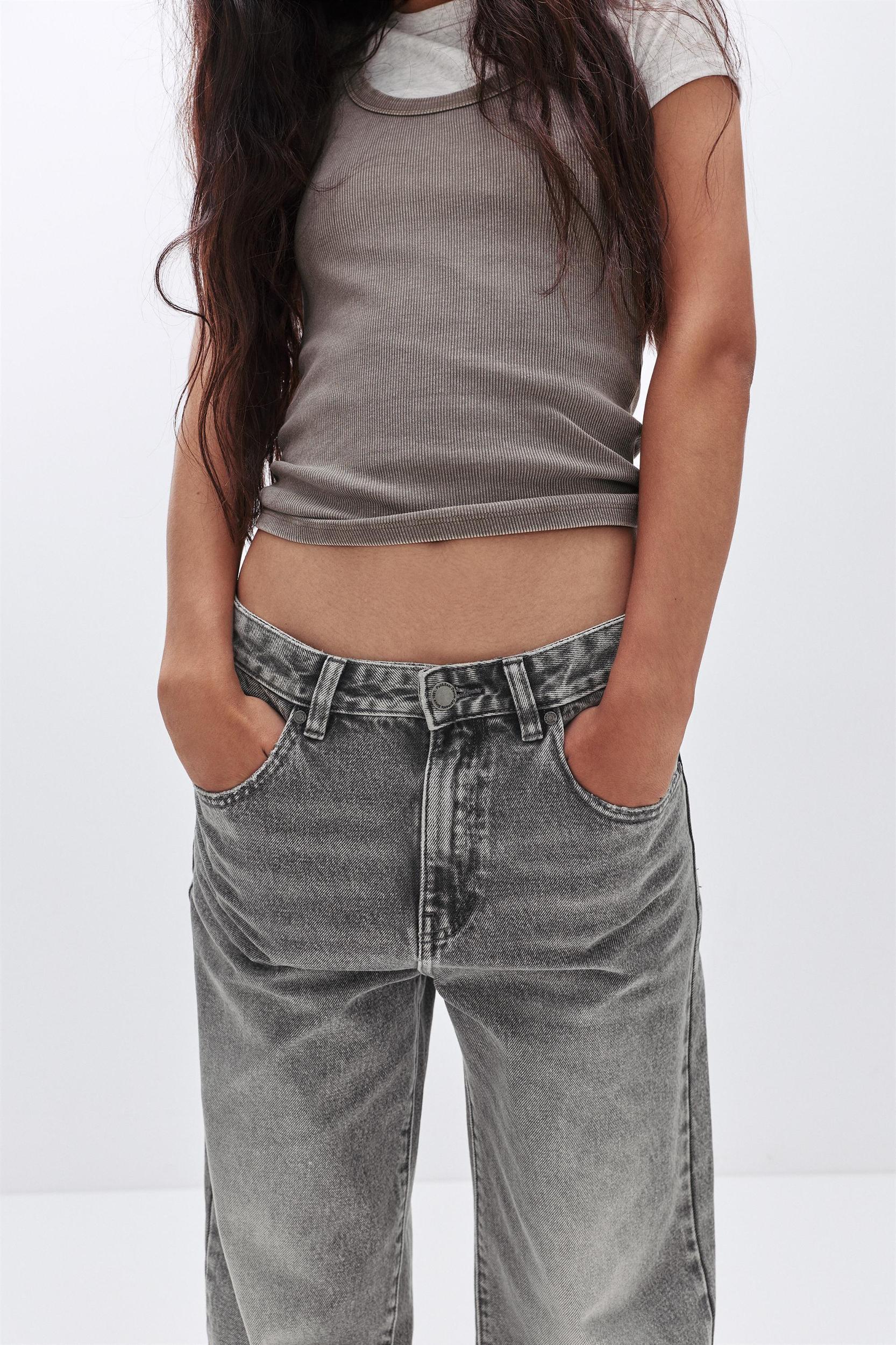 Straight-leg baggy jeans with turn-up hems Product Image