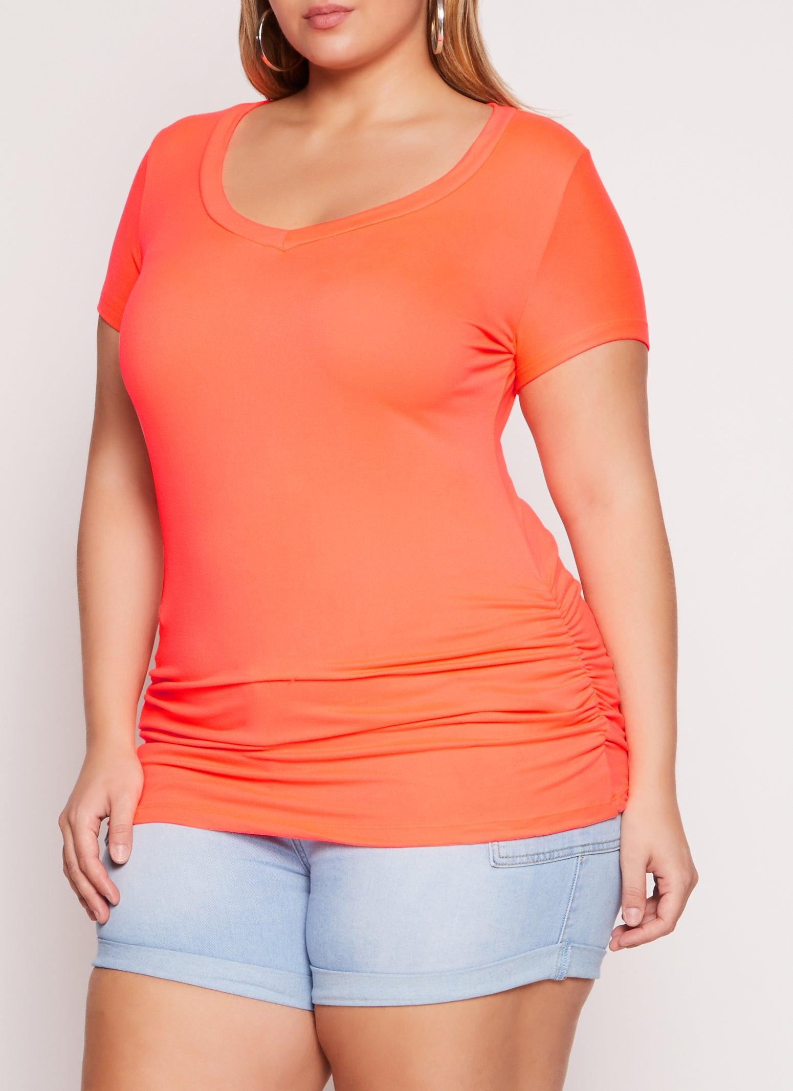 Womens Plus Size Basic V Neck Ruched Side Tee Product Image