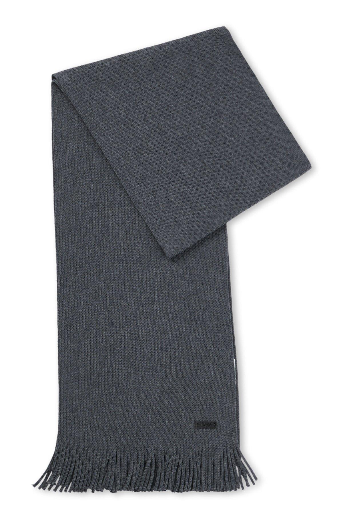 Raschel-knit scarf in virgin wool Product Image