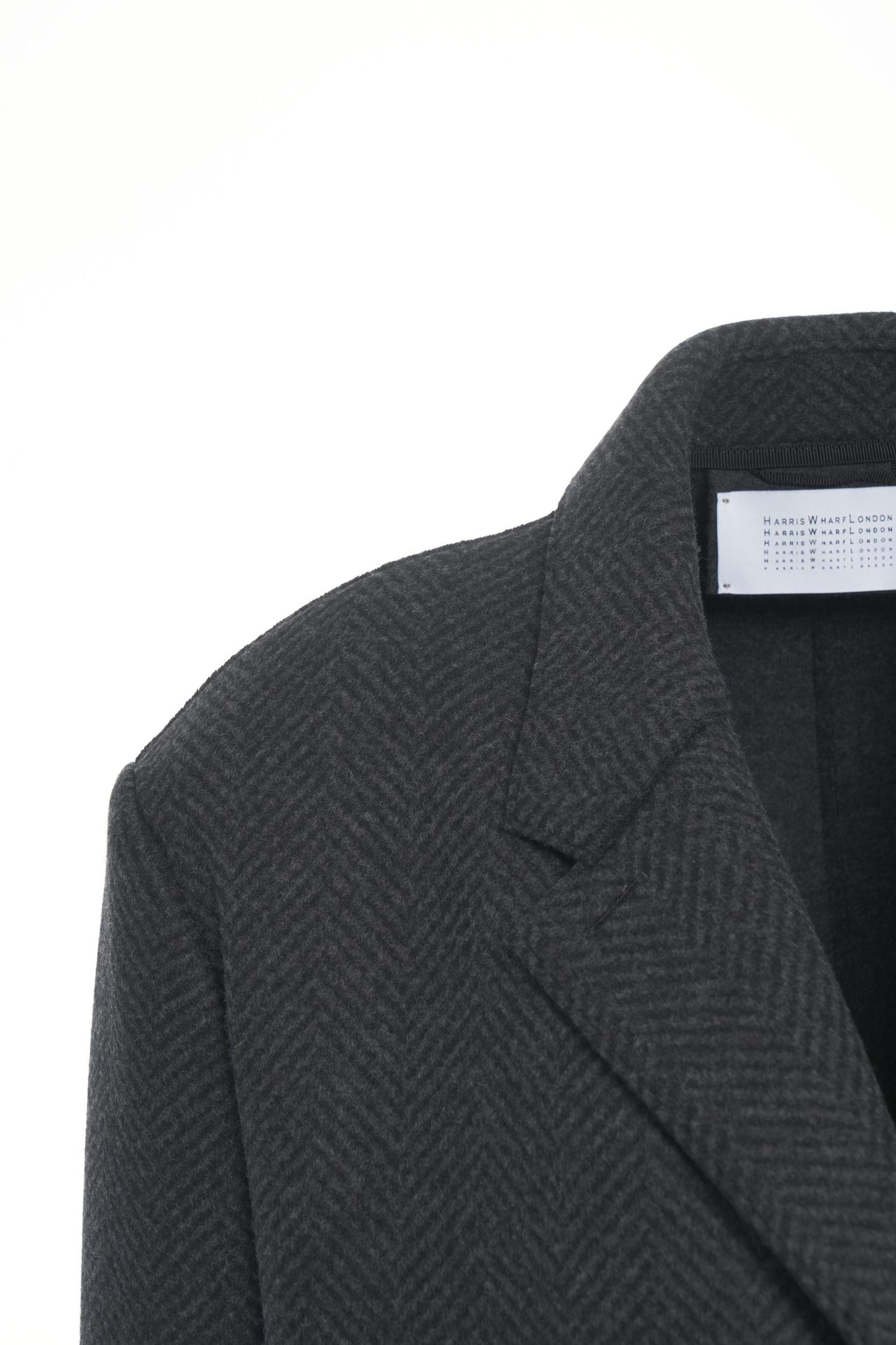 Virgin wool Coat Product Image