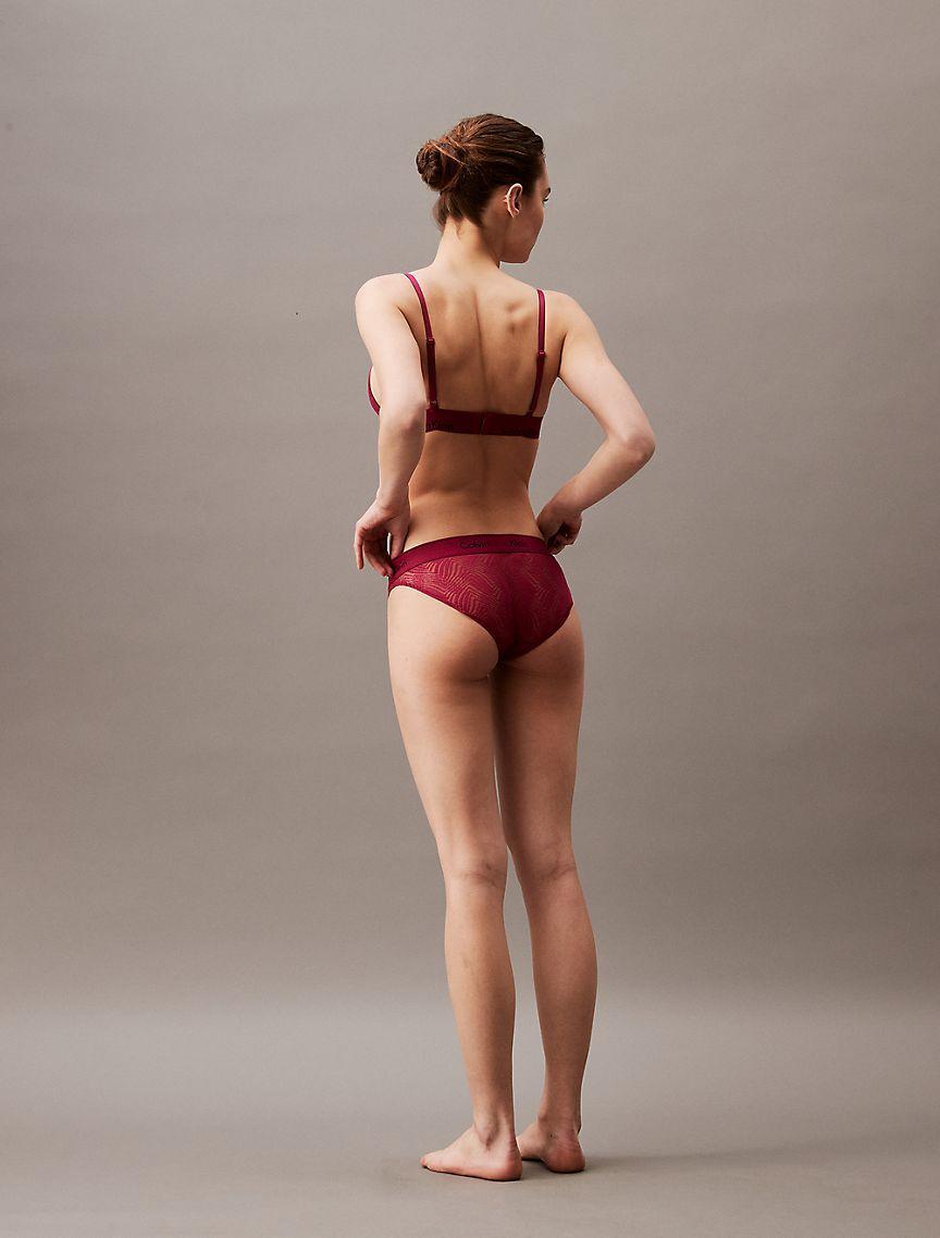 Modern Lace Lightly Lined Triangle Bralette Product Image