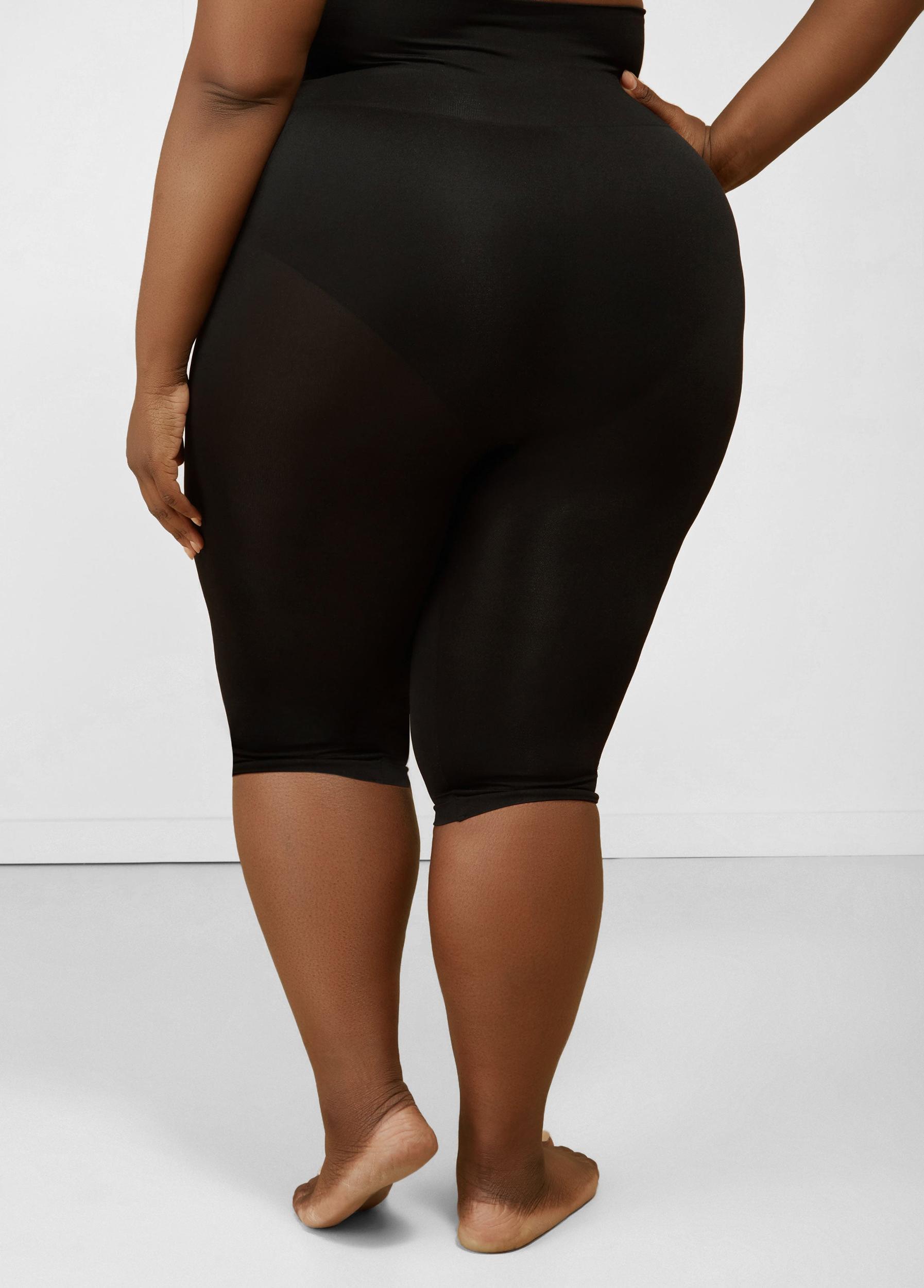 Medium Control Shaping Capri Female Product Image