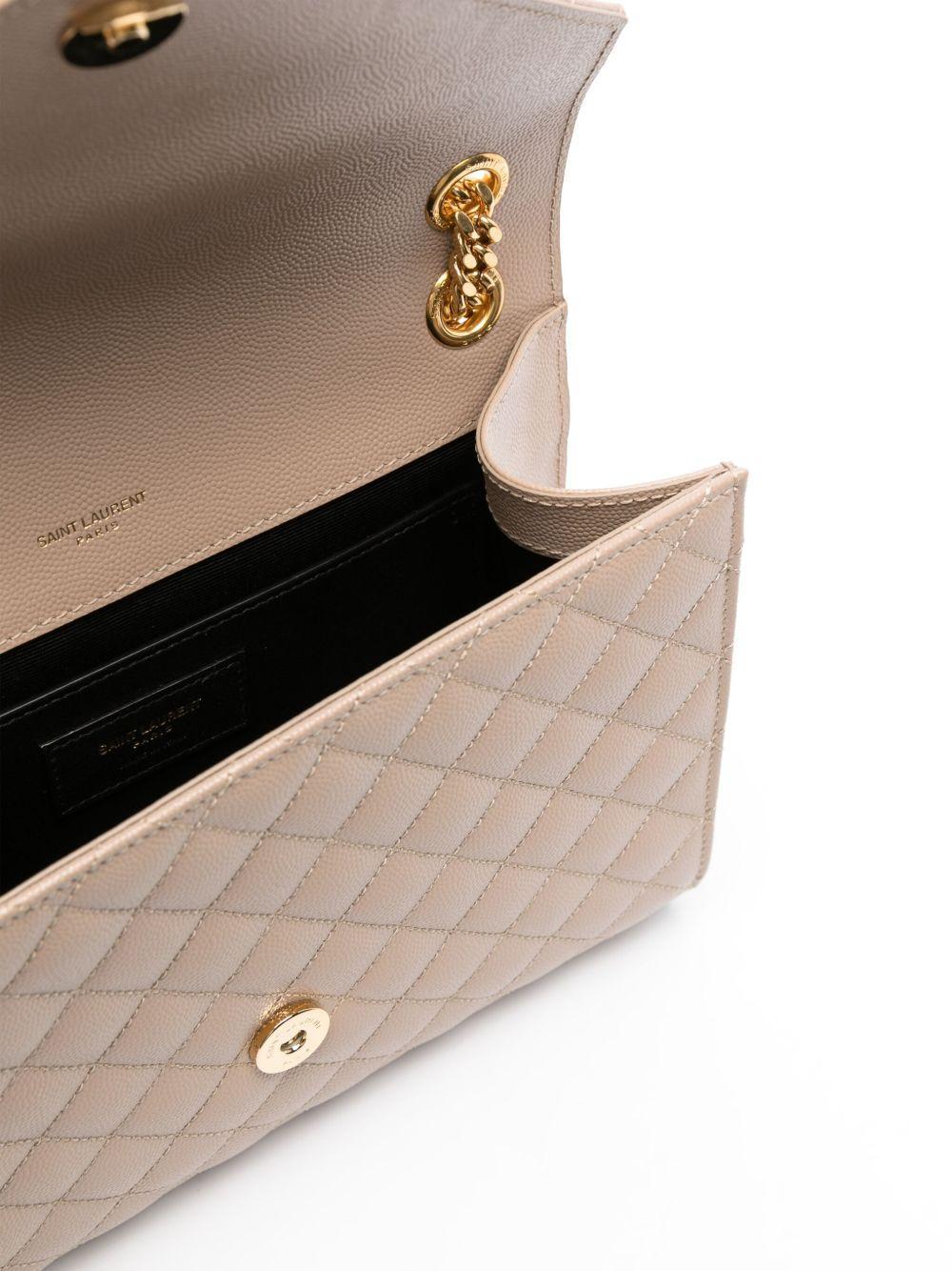 Envelope shoulder bag Product Image