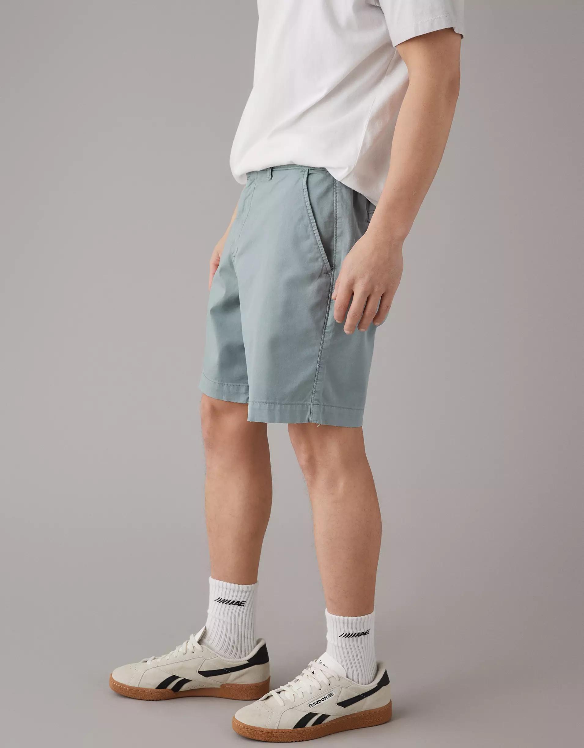 AE 9" Flex Weekend Khaki Short Product Image