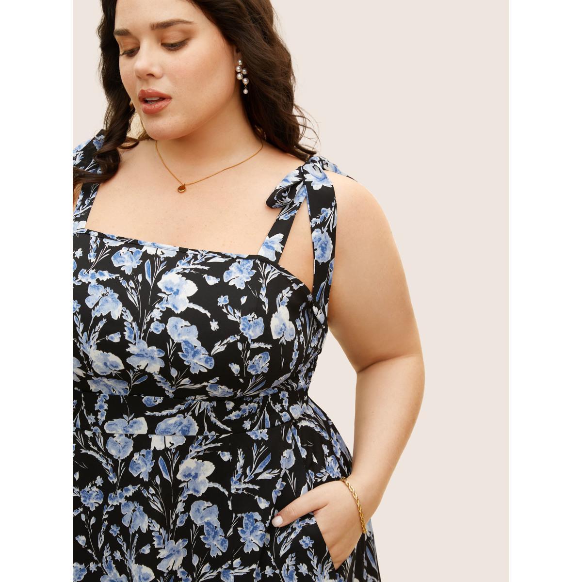 Plus Size Floral Print Tie Knot Shirred Dress Black Women Elegant Tie knot Non Sleeveless Curvy BloomChic 10/M Product Image