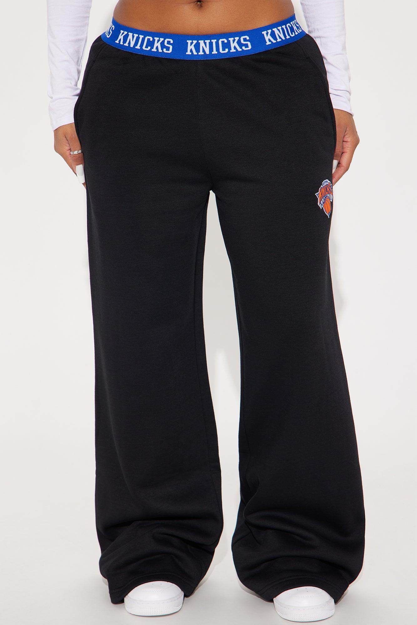 Knicks Free Throw Wide Leg Pant - Black Product Image