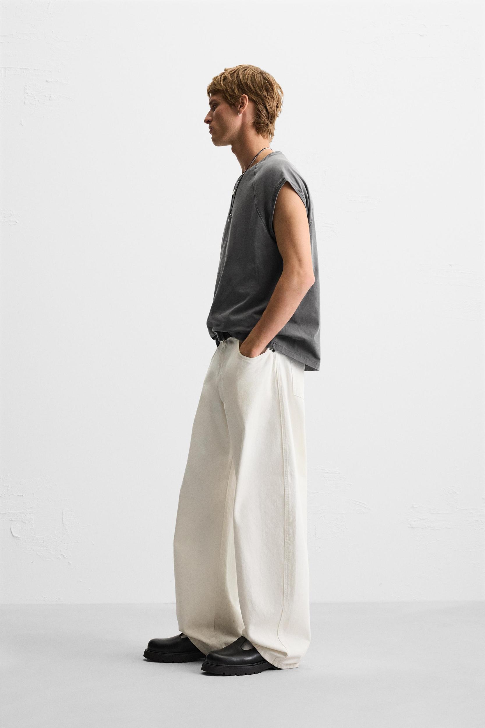 RELAXED FIT TANK TOP Product Image