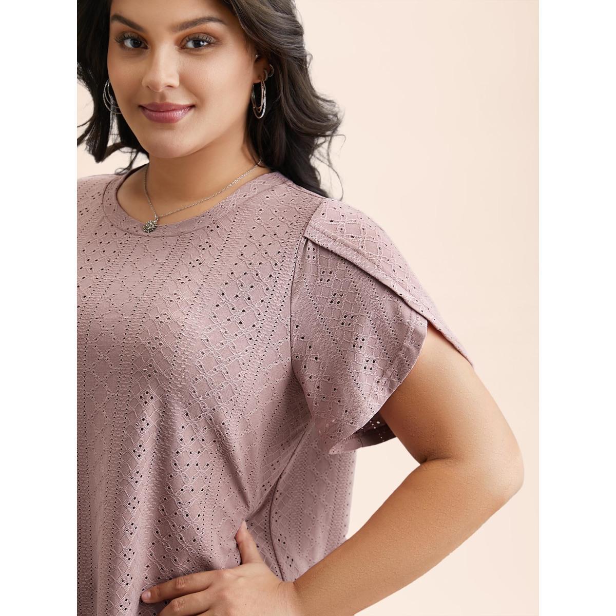 Plus Size Textured Jacquard Petal Sleeve T-Shirt Rouge Women Casual Petal edge Round Neck Everyday T-shirts BloomChic 22-24/3X Product Image