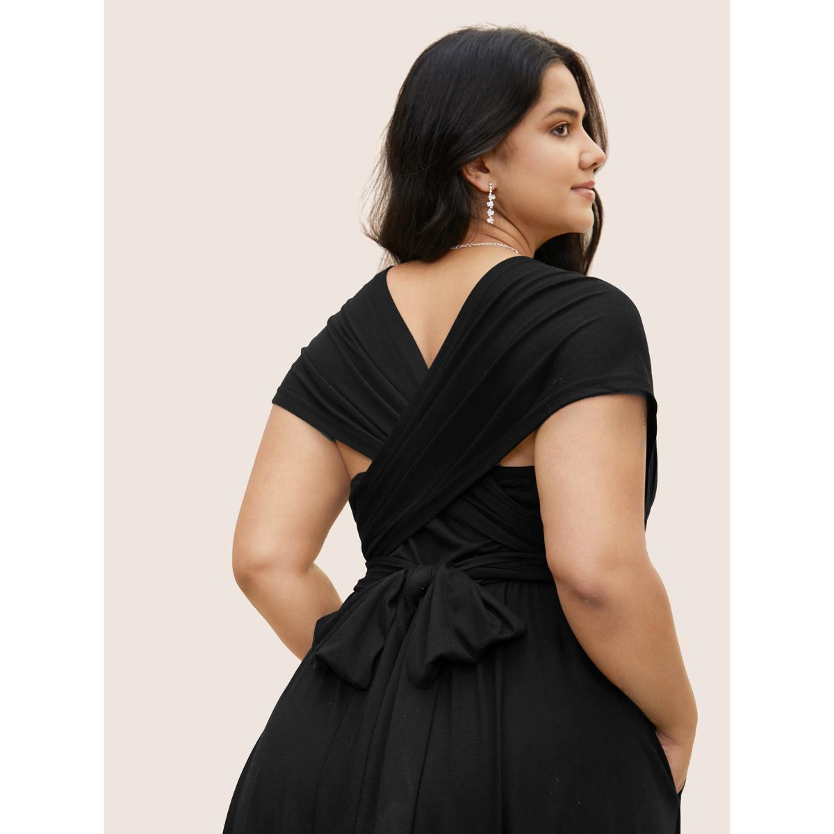 Plus Size Everywhere Dress - Monochromatic V Neck Wrap Dress Black Women Elegant V-neck Sleeveless Curvy BloomChic 22-24/3X Product Image