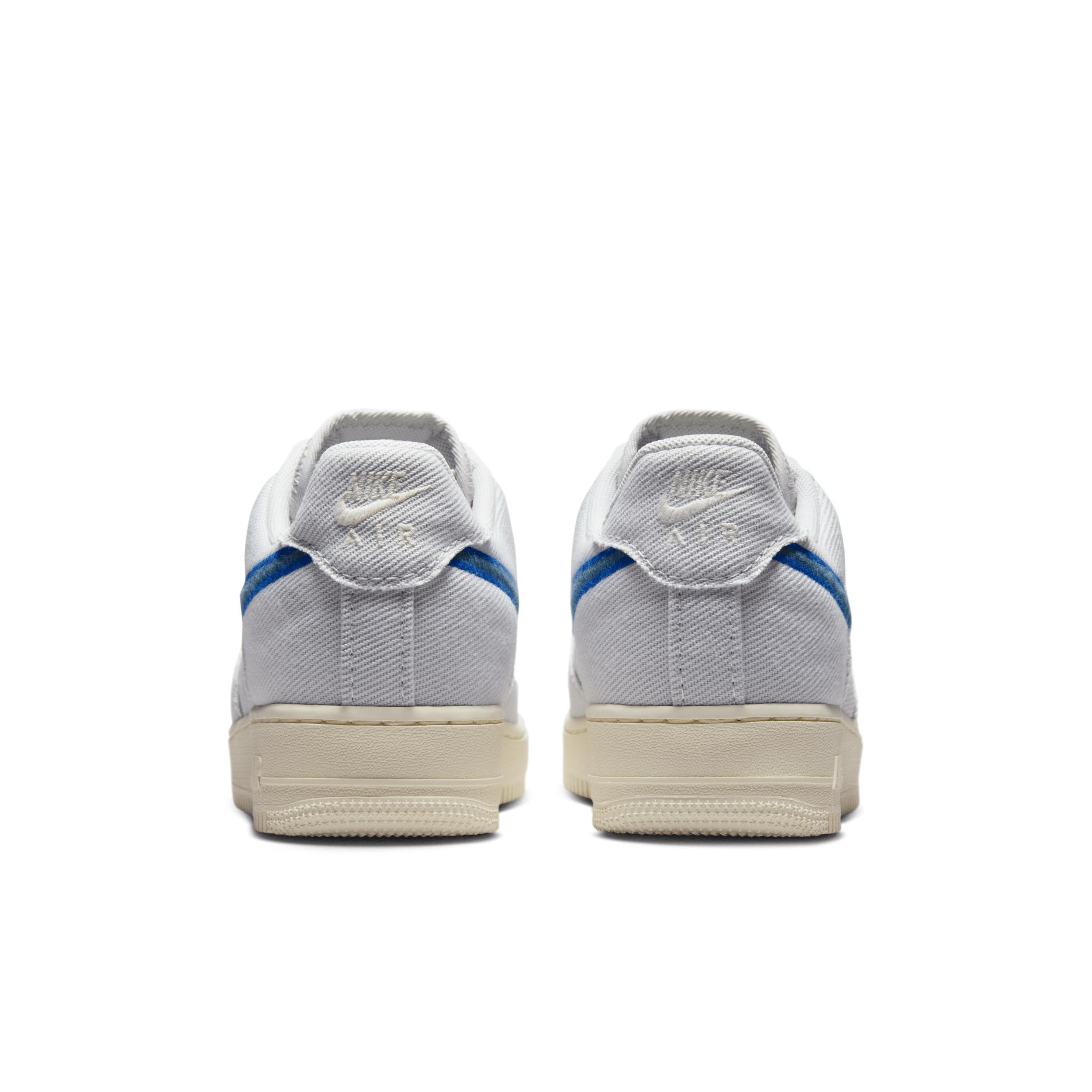 Nike Men's Air Force 1 Low Canvas Shoes Product Image