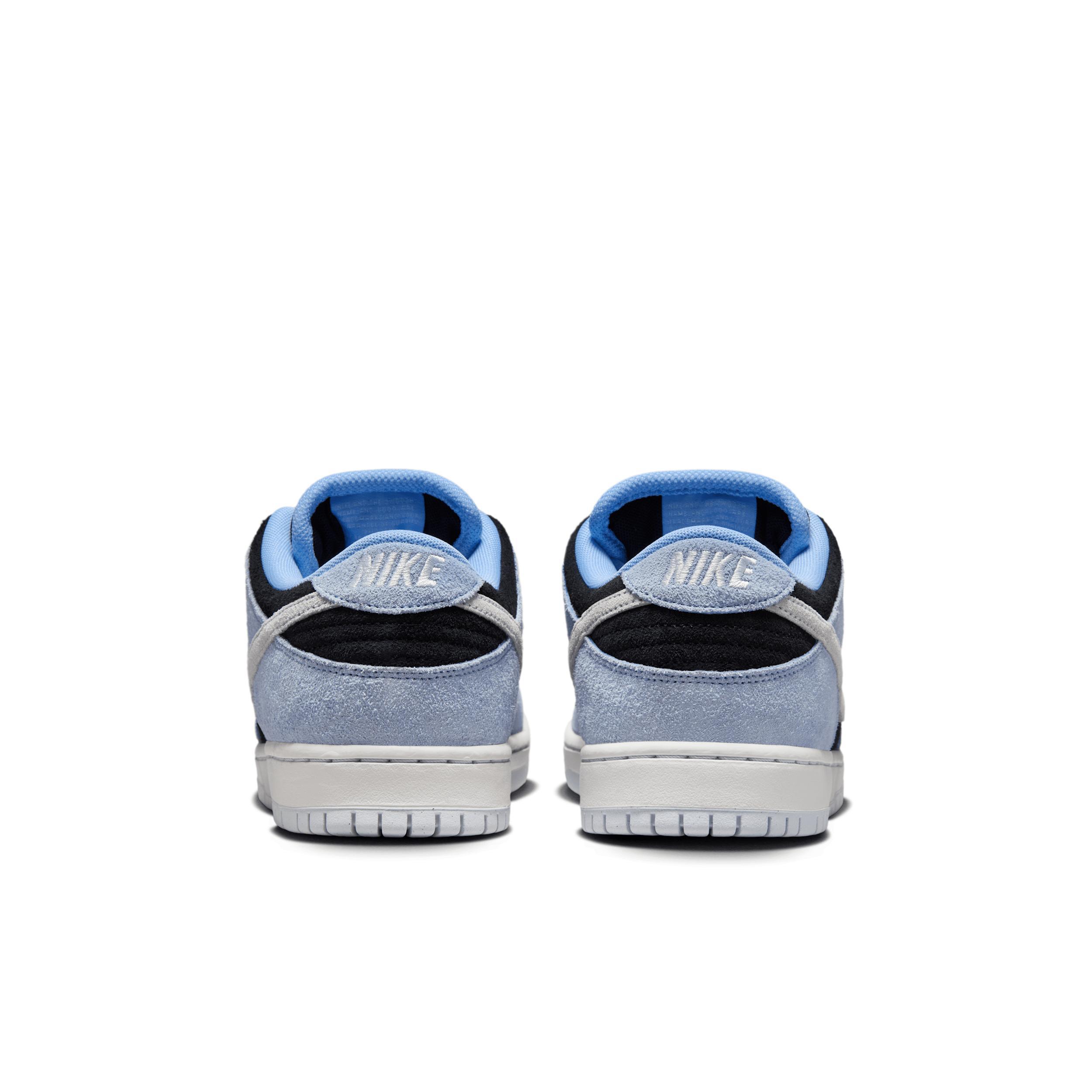 Men's Nike SB Dunk Low Pro Skate Shoes Product Image