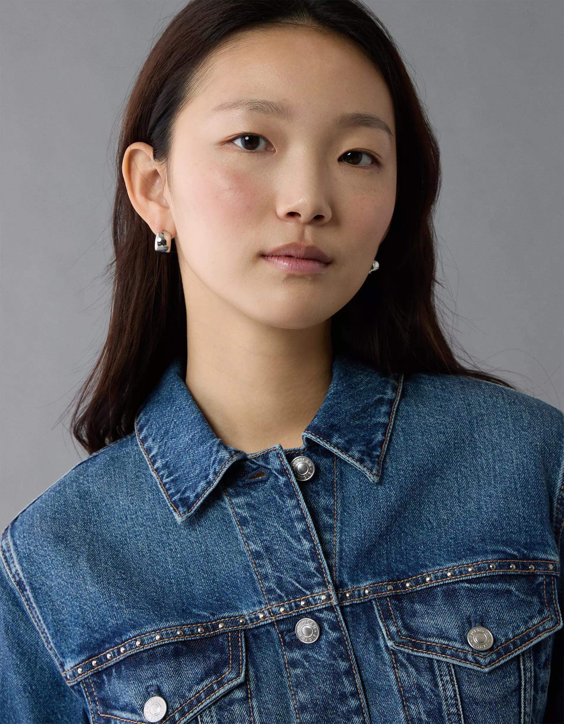 AE Cropped Studded Denim Jacket Product Image
