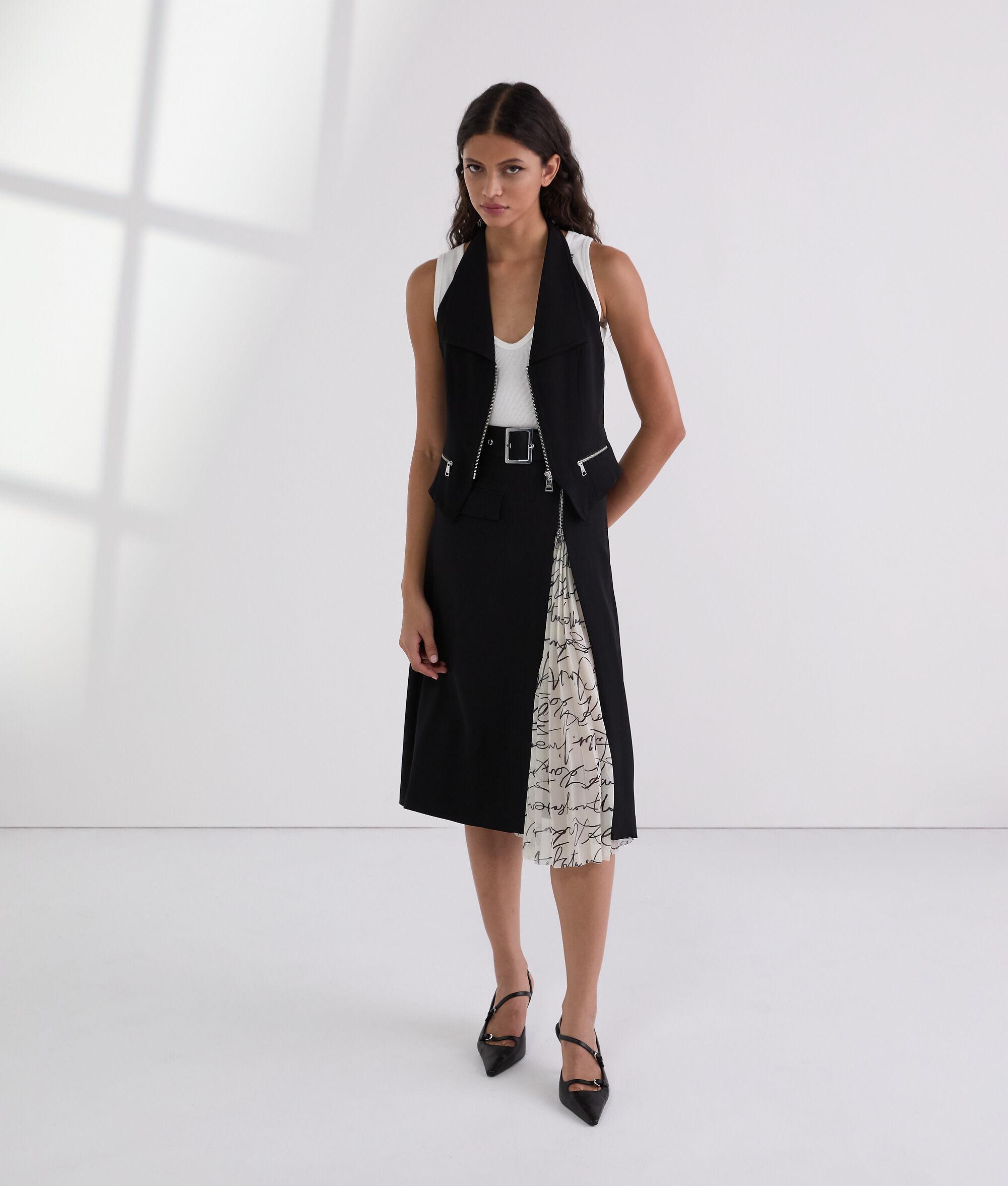 HALTERNECK WAISTCOAT  Product Image