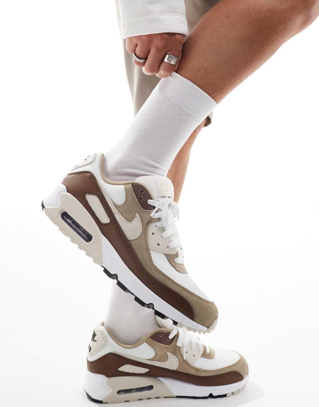 Nike Air Max 90 sneakers in white and beige Product Image