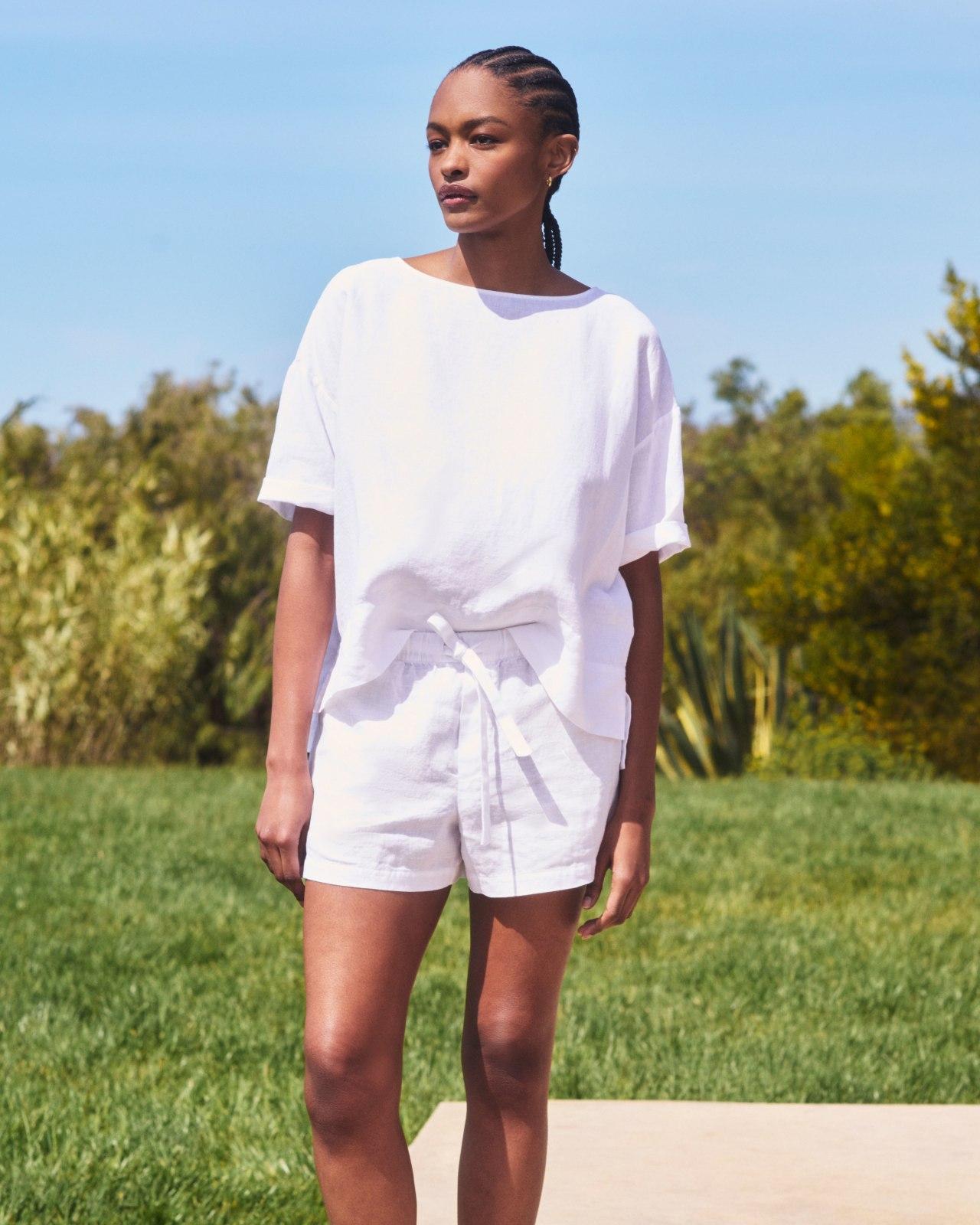 Womens Drawstring Boxer Short in Linen by Everlane Product Image