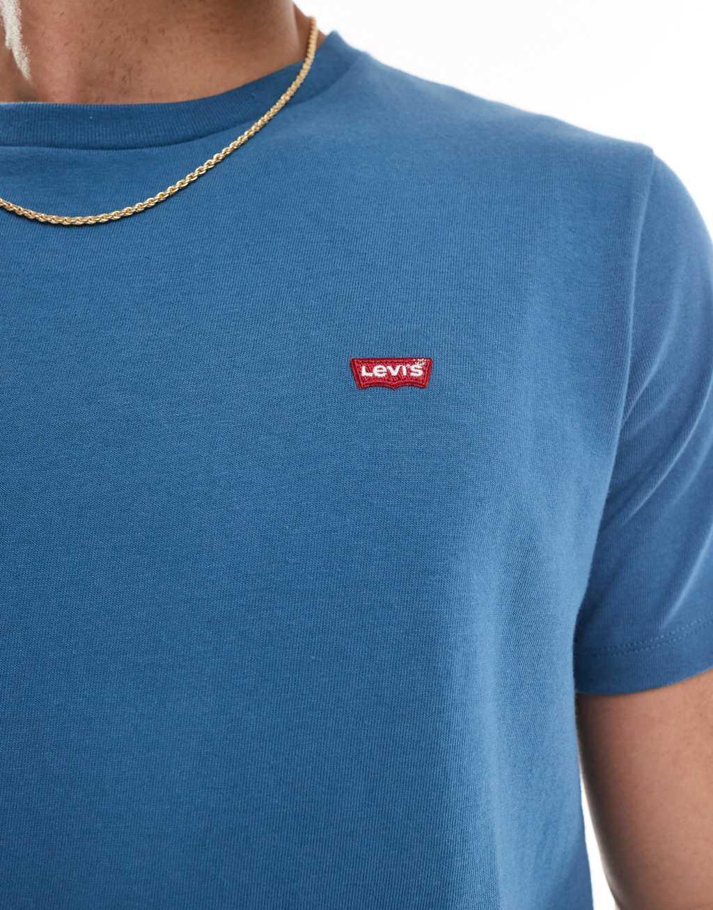 Levi's Original batwing logo t-shirt in mid blue Product Image