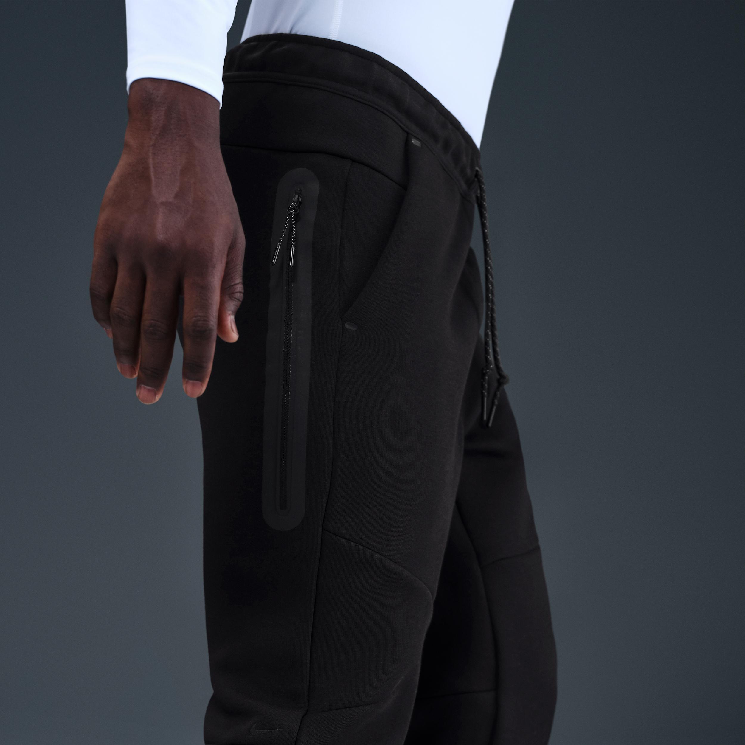 Nike Men's Tech Fleece Jogger Pants Product Image