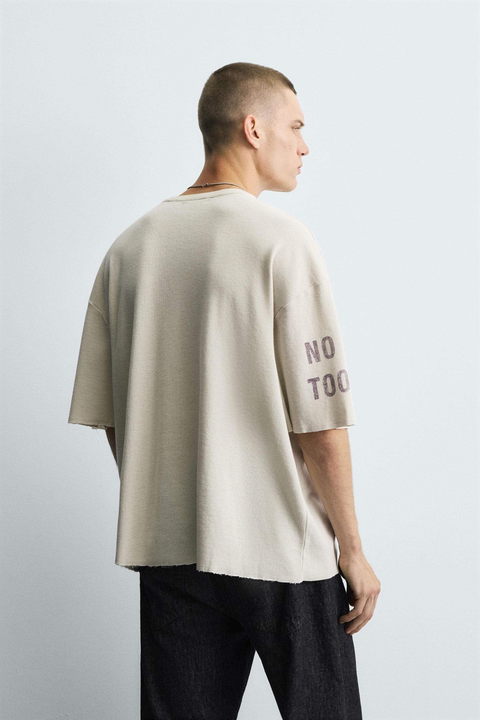WASHED PRINT KNIT T-SHIRT Product Image