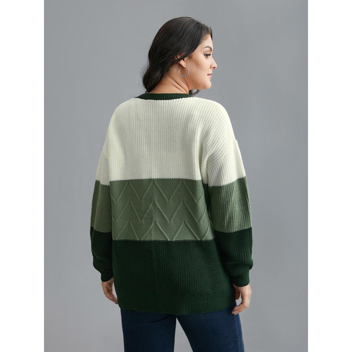 Plus Size Textured Color Block Round Neck Pullover DarkGreen Women Casual Loose Long Sleeve Round Neck Everyday Pullovers BloomChic 28/5X Product Image