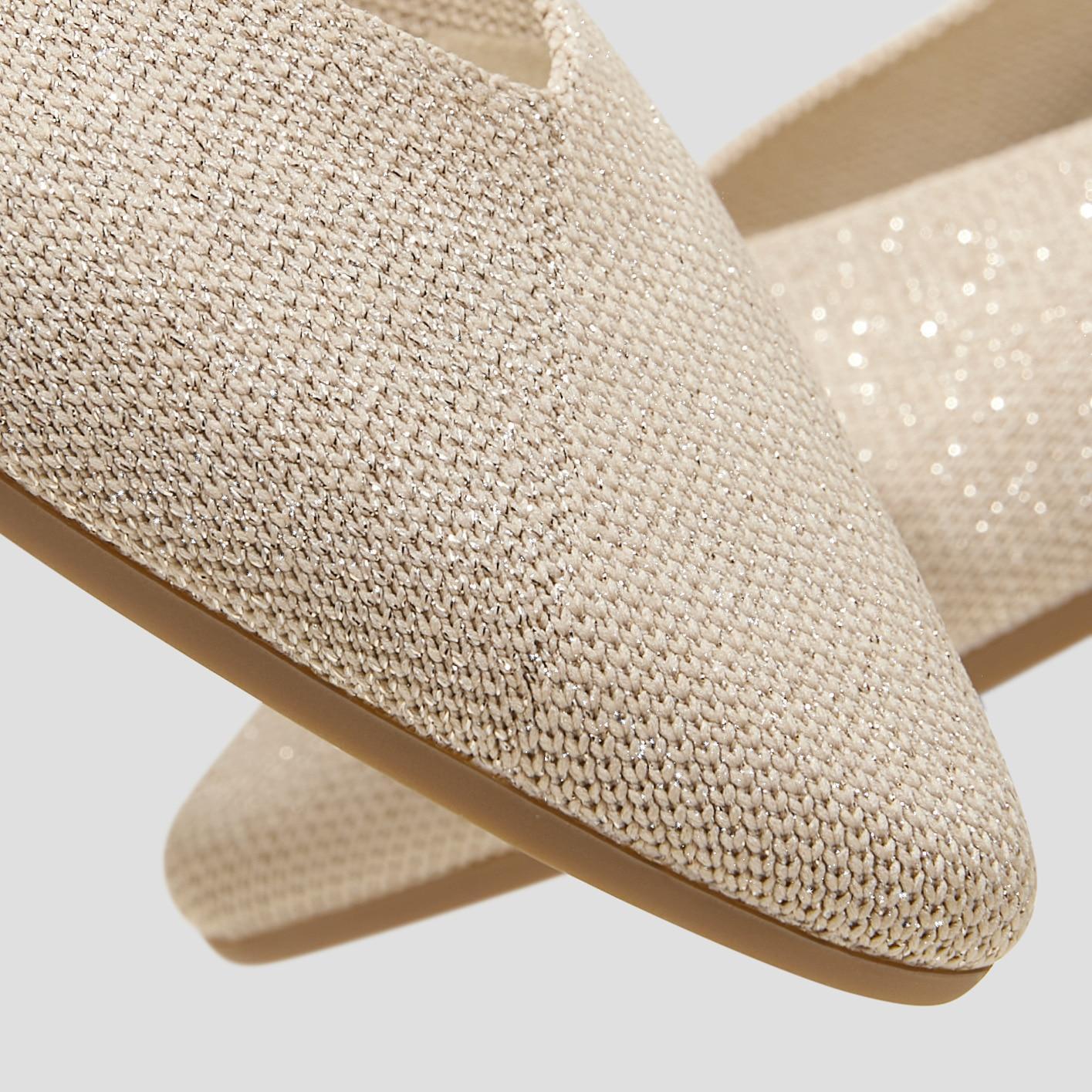 Pointed-Toe V-Cut Flats Product Image