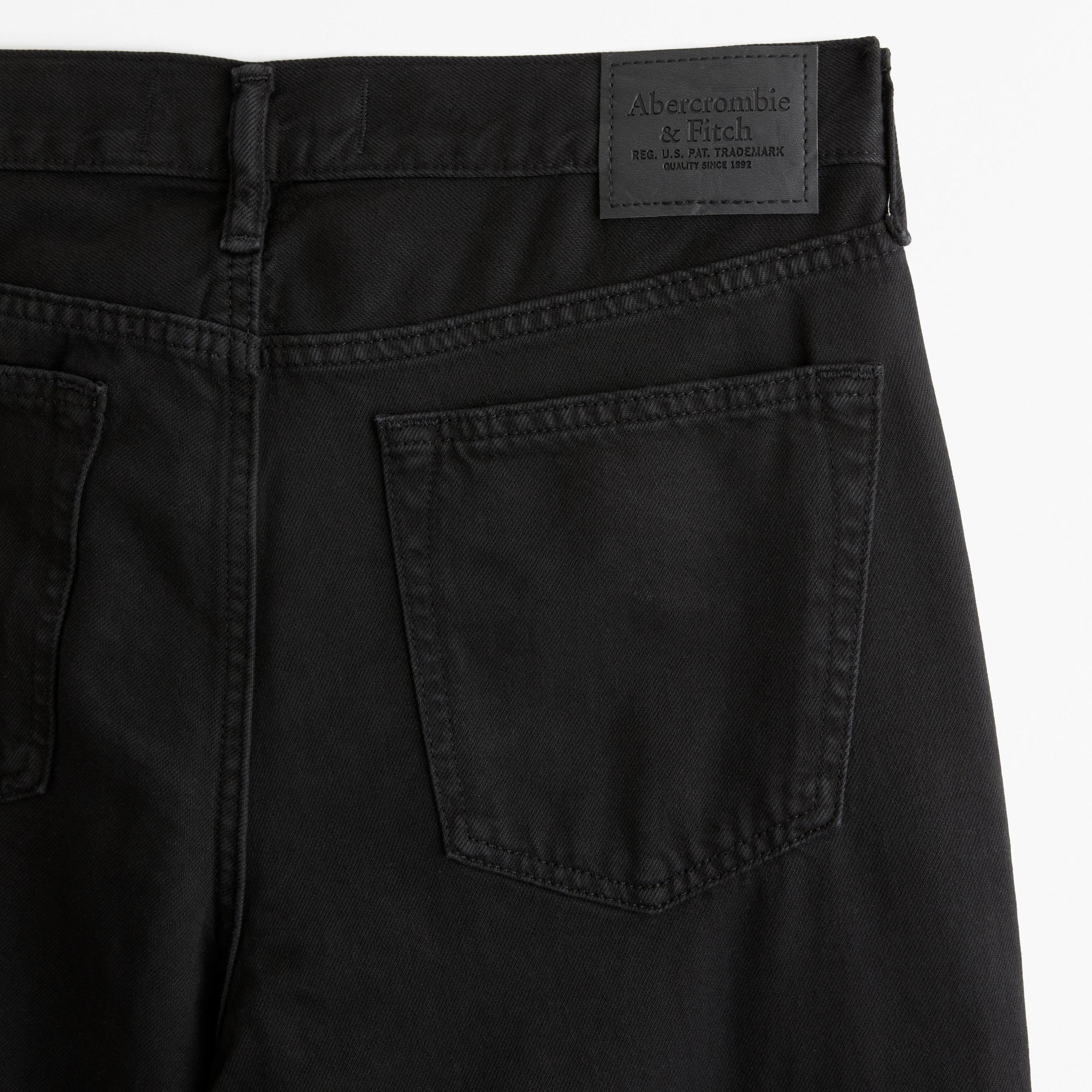 Lightweight Loose Jean Product Image