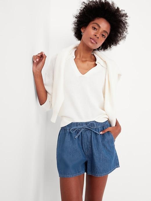 High-Waisted Baggy Jean Shorts Product Image