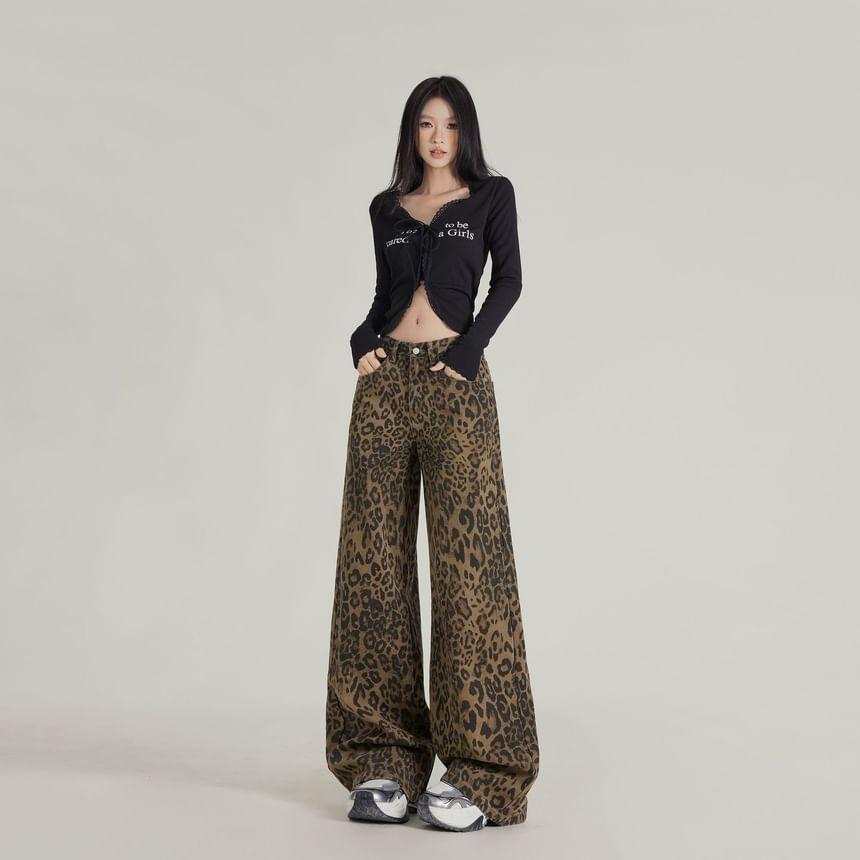 Low Waist Leopard Print Wide Leg Jeans (Various Designs) Product Image