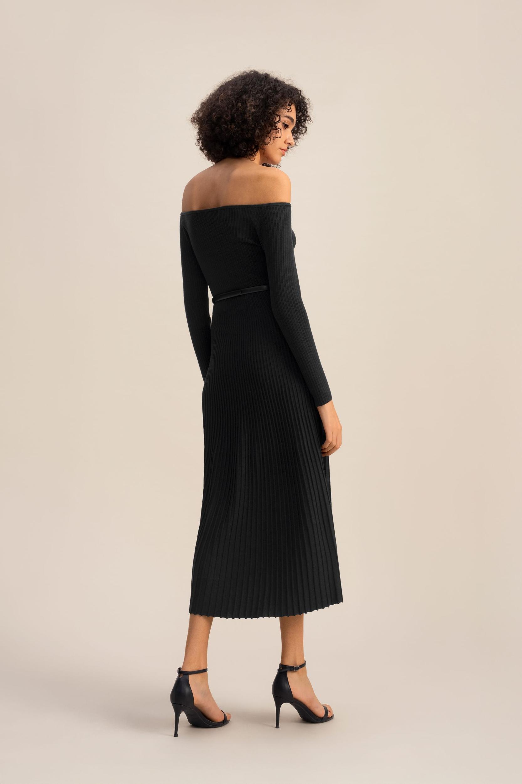 Vivi Knit Dress Product Image