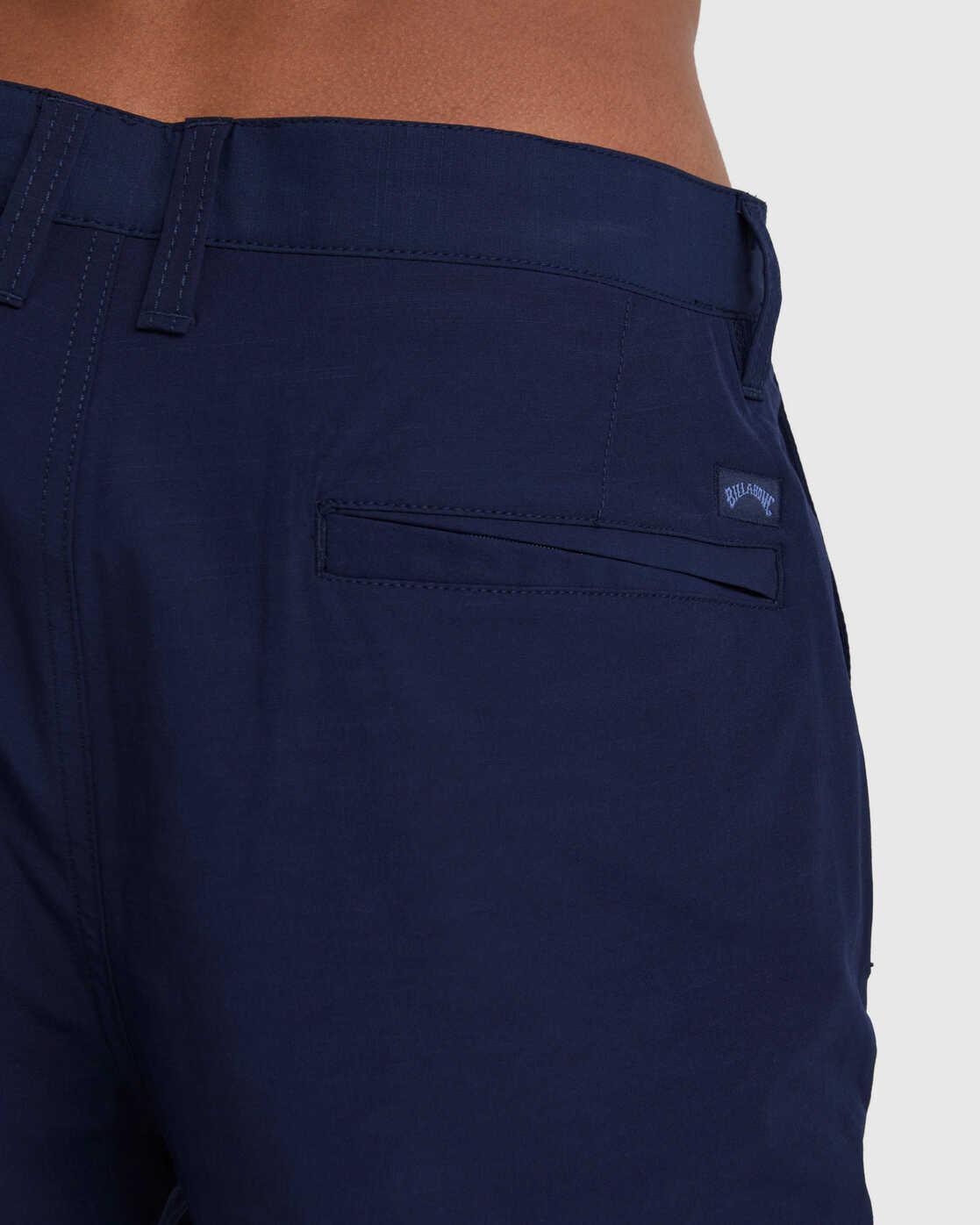 Crossfire Solid 20" Hybrid Submersible Shorts - Navy Male Product Image