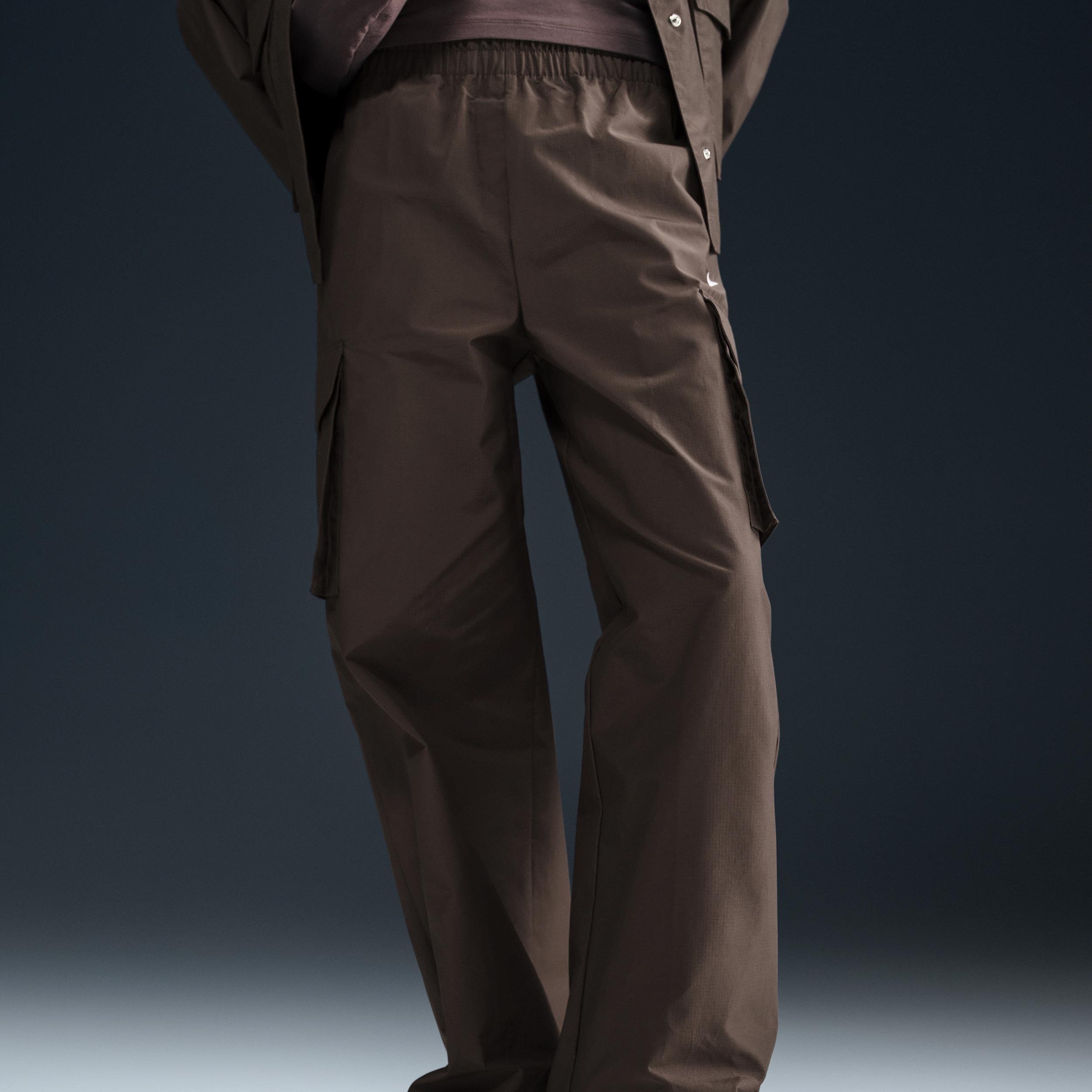 Women's Nike Sportswear Everything Wovens Mid-Rise Cargo Pants Product Image