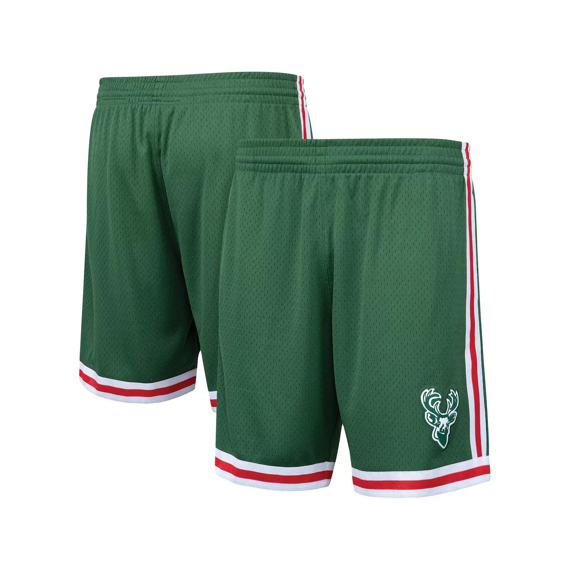 Men's Mitchell & Ness Green Milwaukee Bucks Hardwood Classics Team Swingman Shorts, Size: Small Product Image