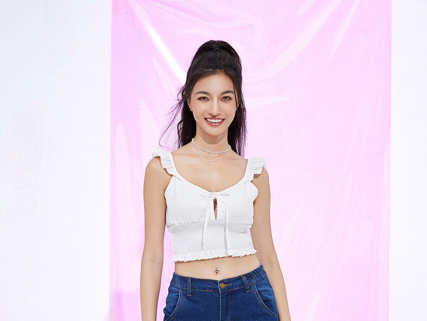 Washed Crop Skinny Jeans Product Image