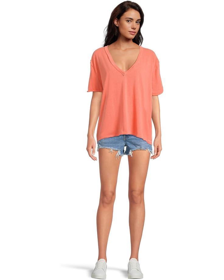 Nina Tee Product Image