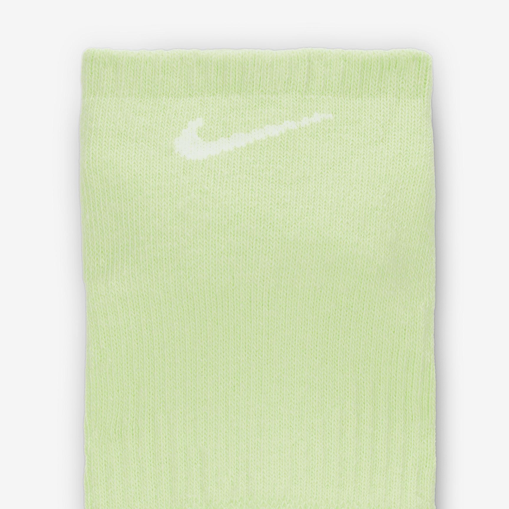 Nike Everyday Plus Cushioned Training No-Show Socks (6 Pairs) Product Image