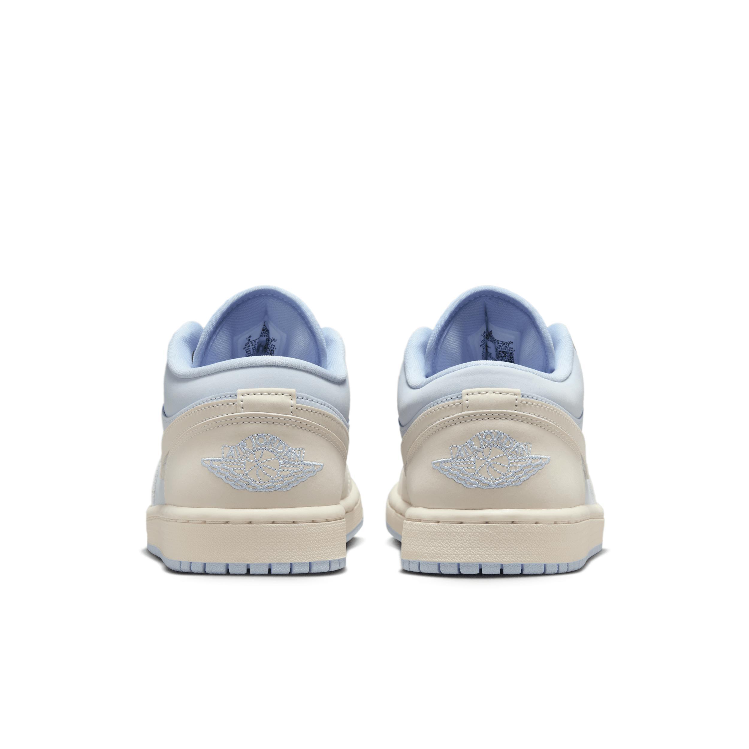 Jordan Womens Air 1 Low SE Casual Shoes Product Image