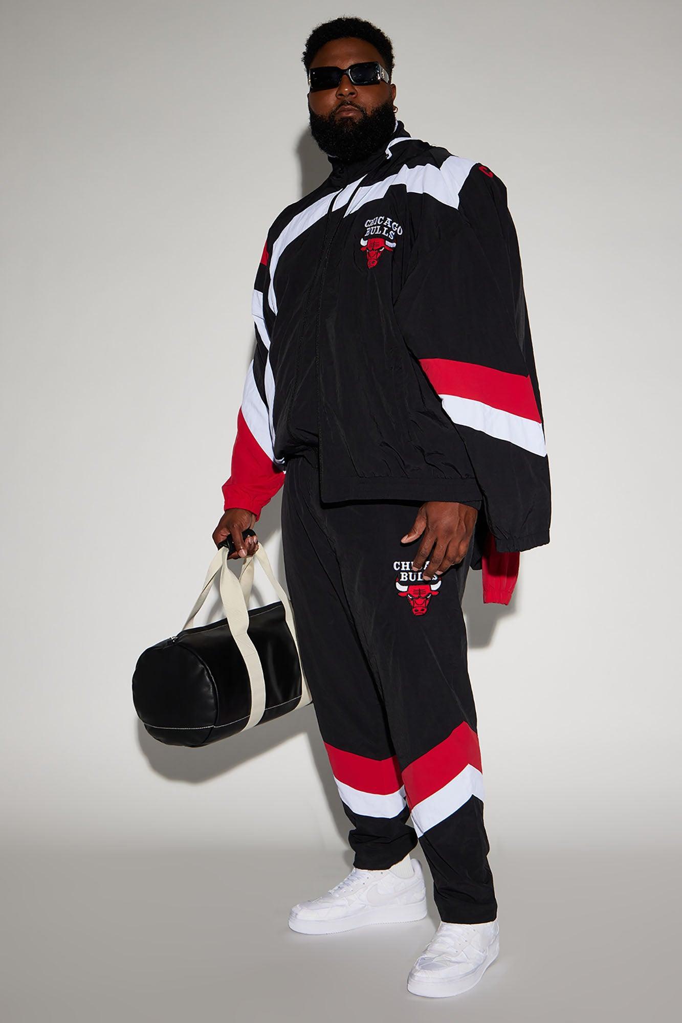 Bulls Hood Star Jacket - Black/Red Product Image