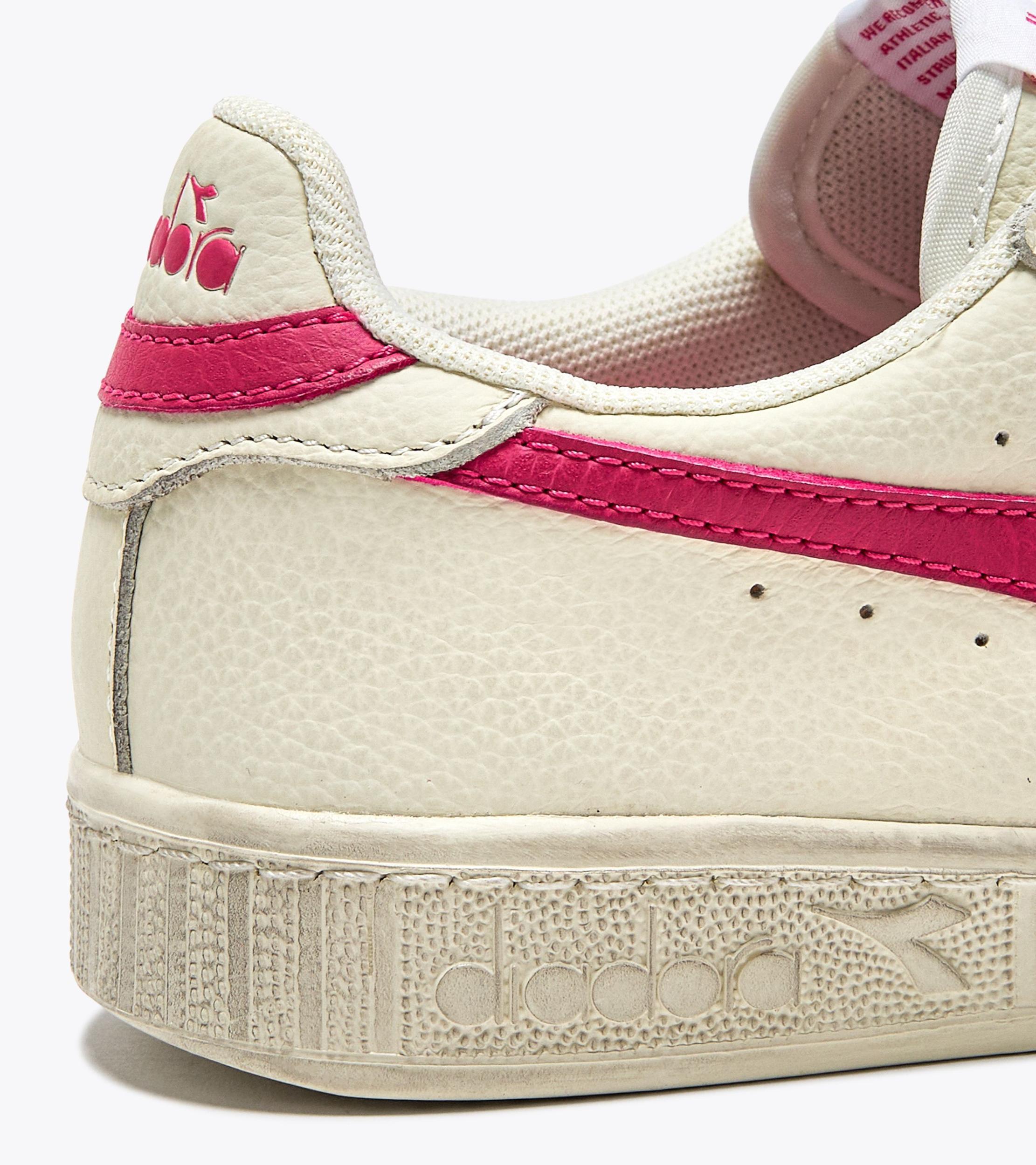 GAME L LOW WAXED Product Image