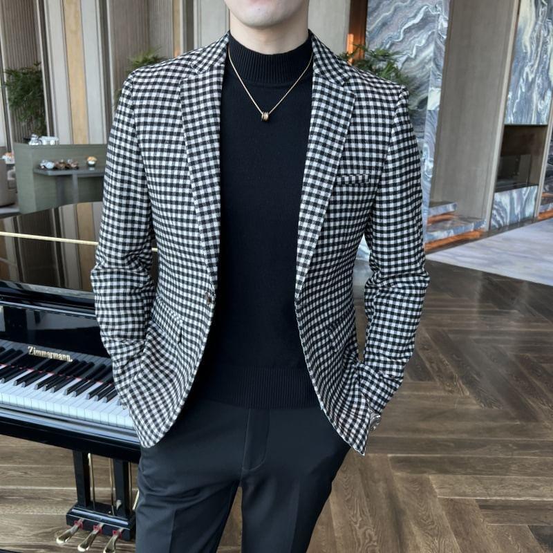 Notch Lapel Plaid Single-Button Blazer Product Image