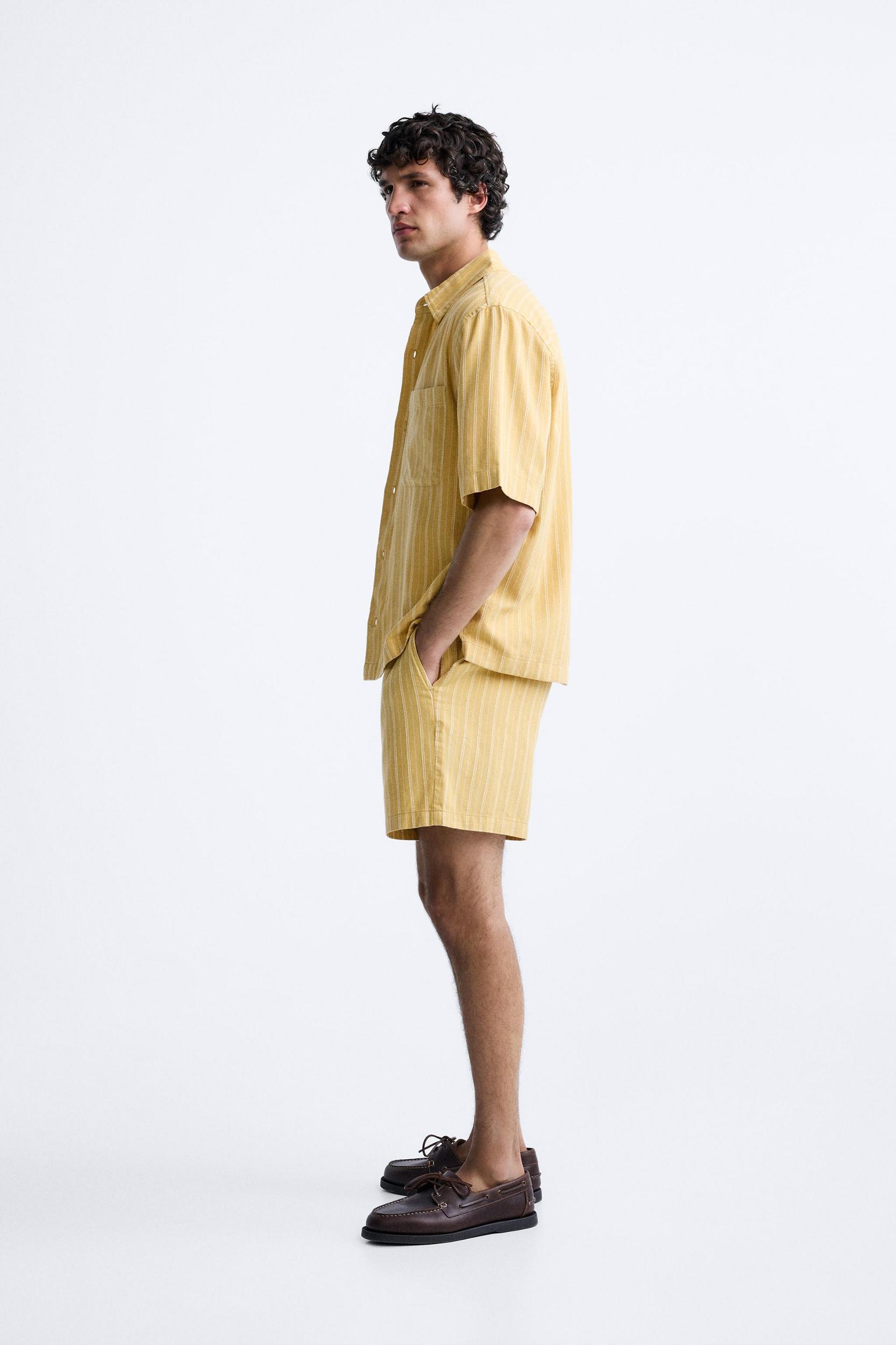 STRIPED JACQUARD SHORTS Product Image