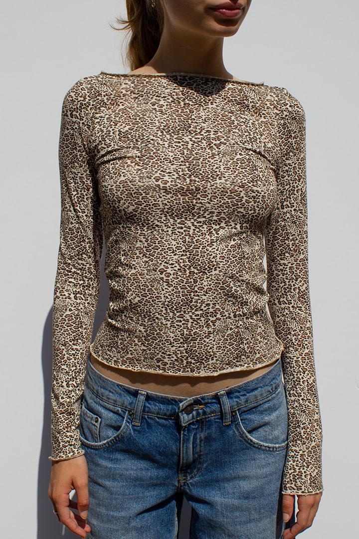 Boat neck t-shirt Product Image