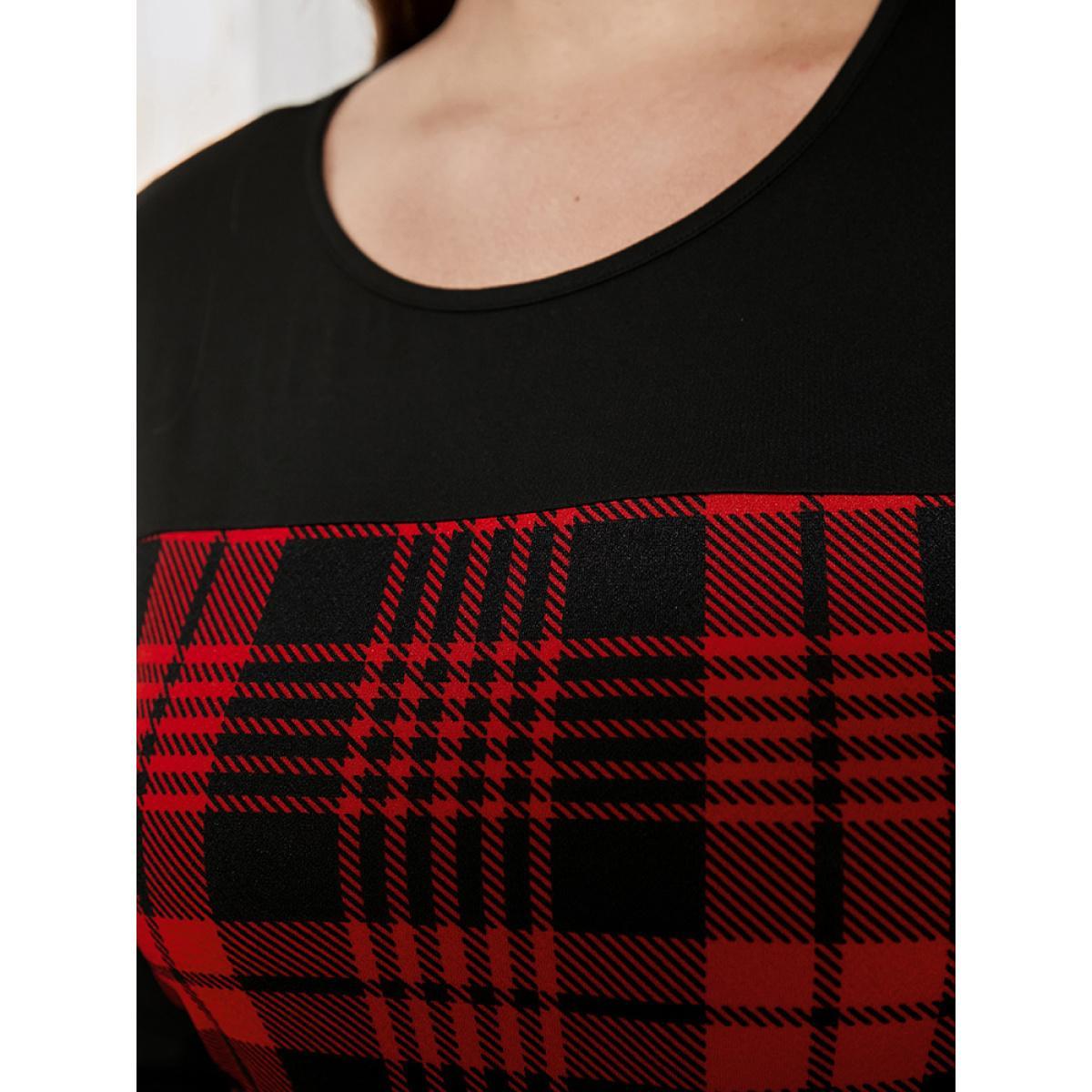 Plus Size Plaid Patchwork Round Neck Pocket Belted Dress Red Women Elegant Patchwork Round Neck Long Sleeve Curvy Midi Dress BloomChic 26/4X Product Image