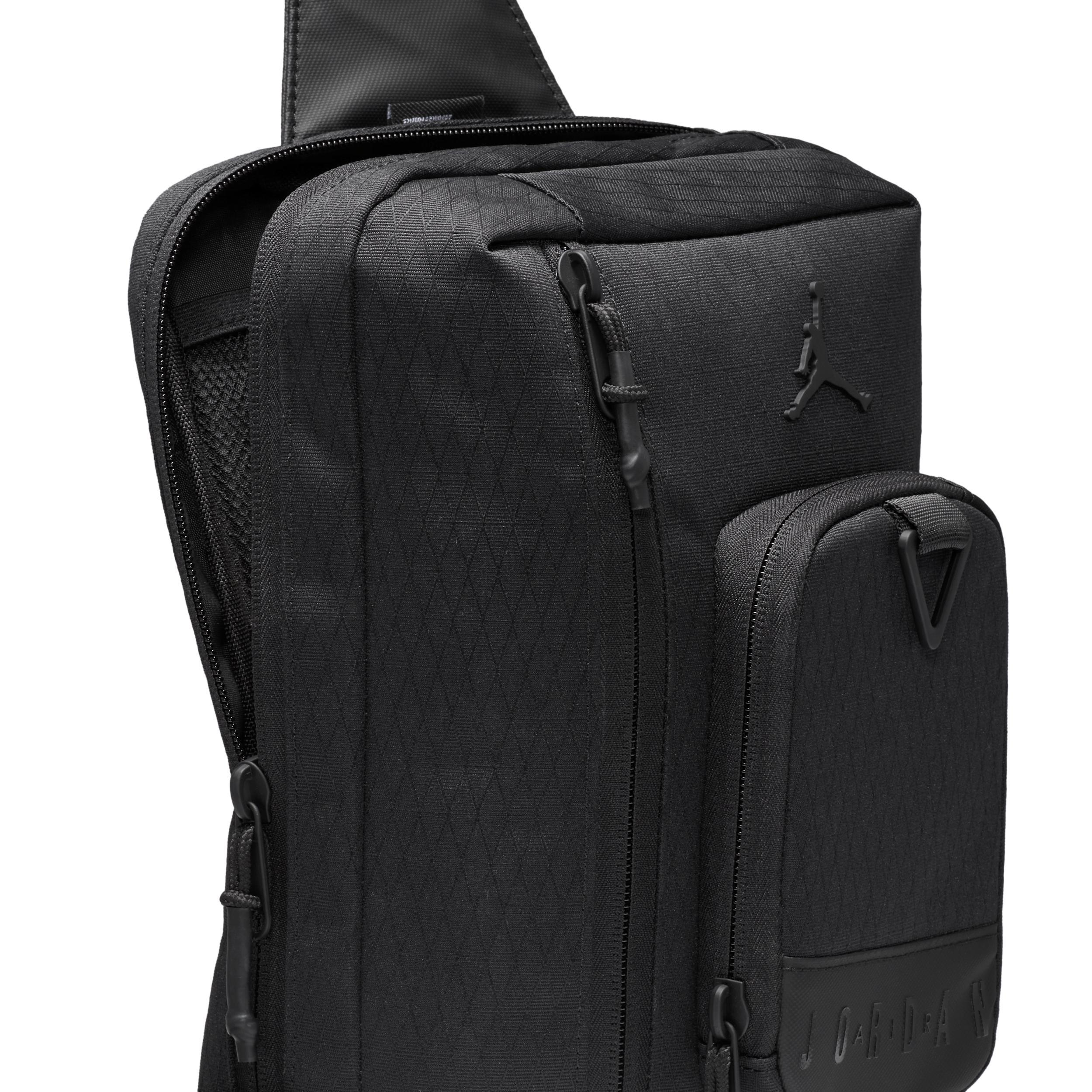 Jordan Collectors Crossbody Bag (3L) Product Image